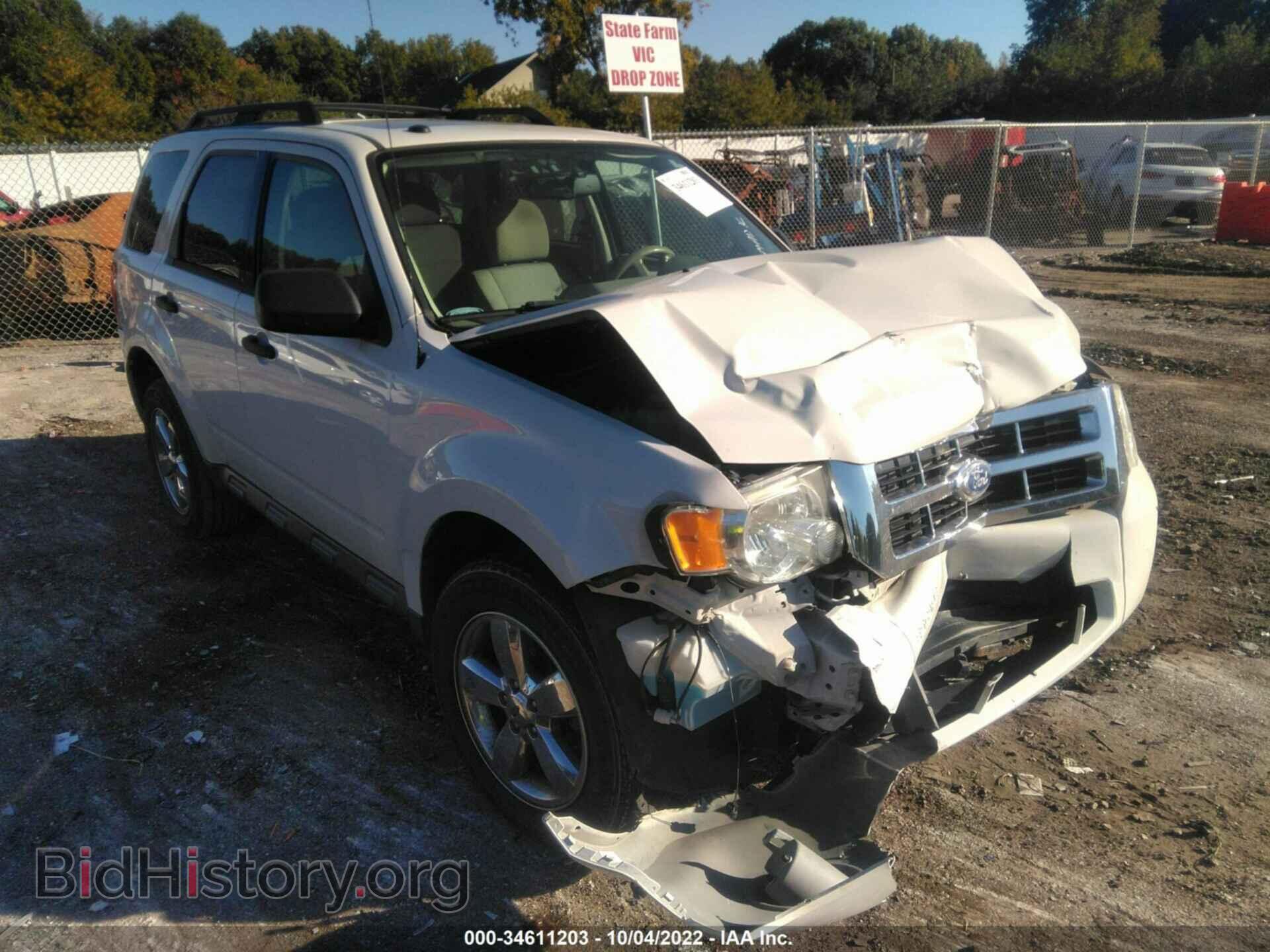 Фотография 1FMCU0D78BKB96037 - FORD ESCAPE 2011