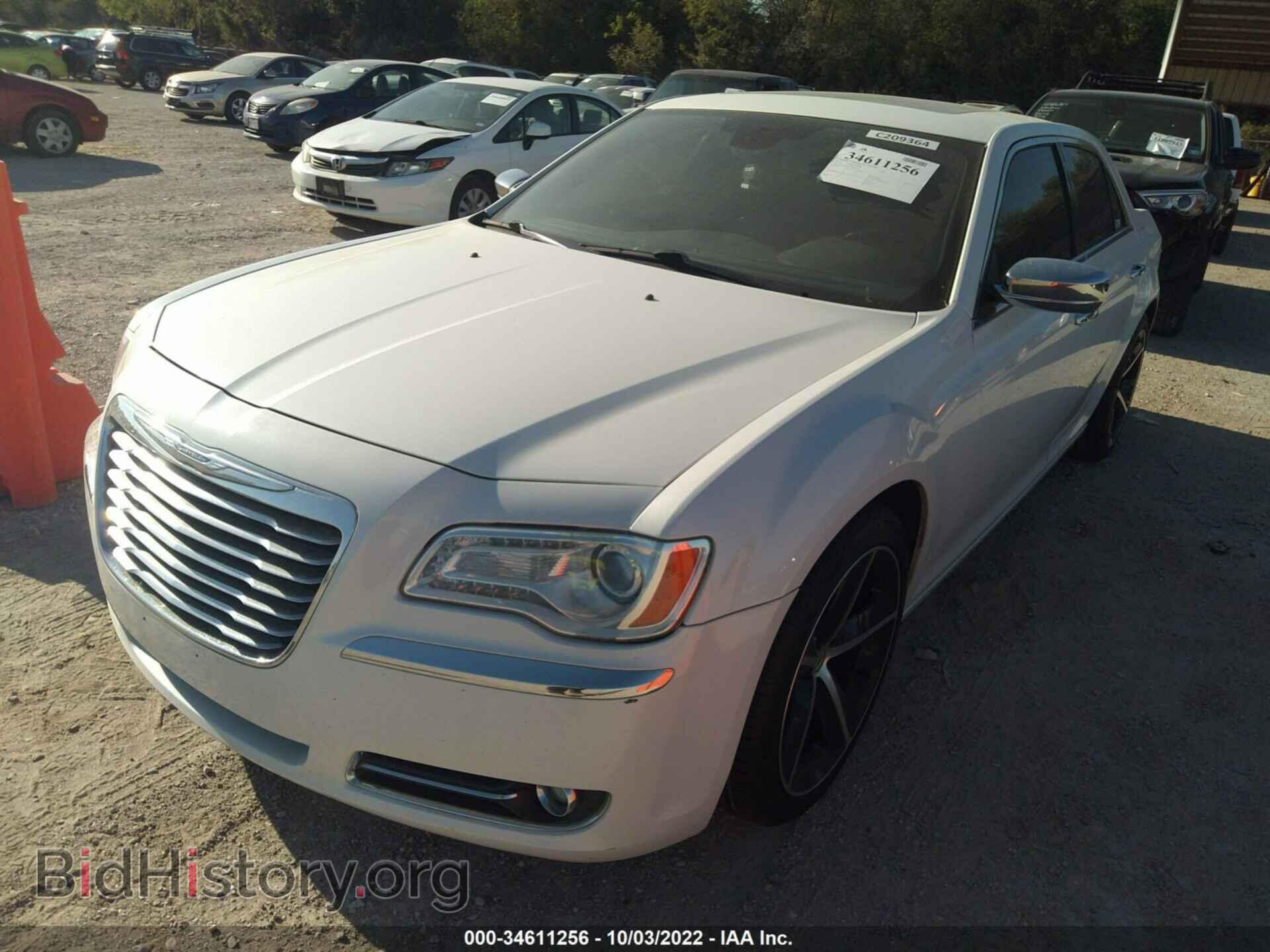 2012 CHRYSLER 300 - VIN: 2C3CCAET9CH280597 - Фото 2