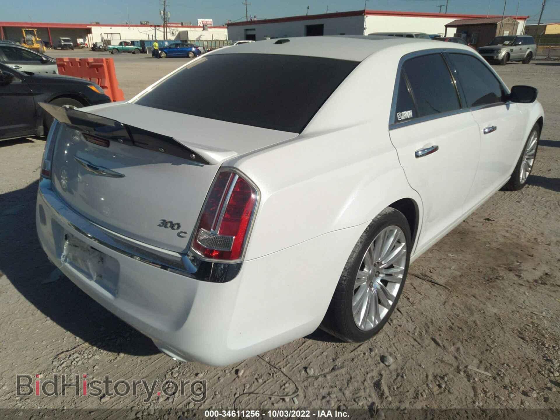 2012 CHRYSLER 300 - VIN: 2C3CCAET9CH280597 - Фото 4