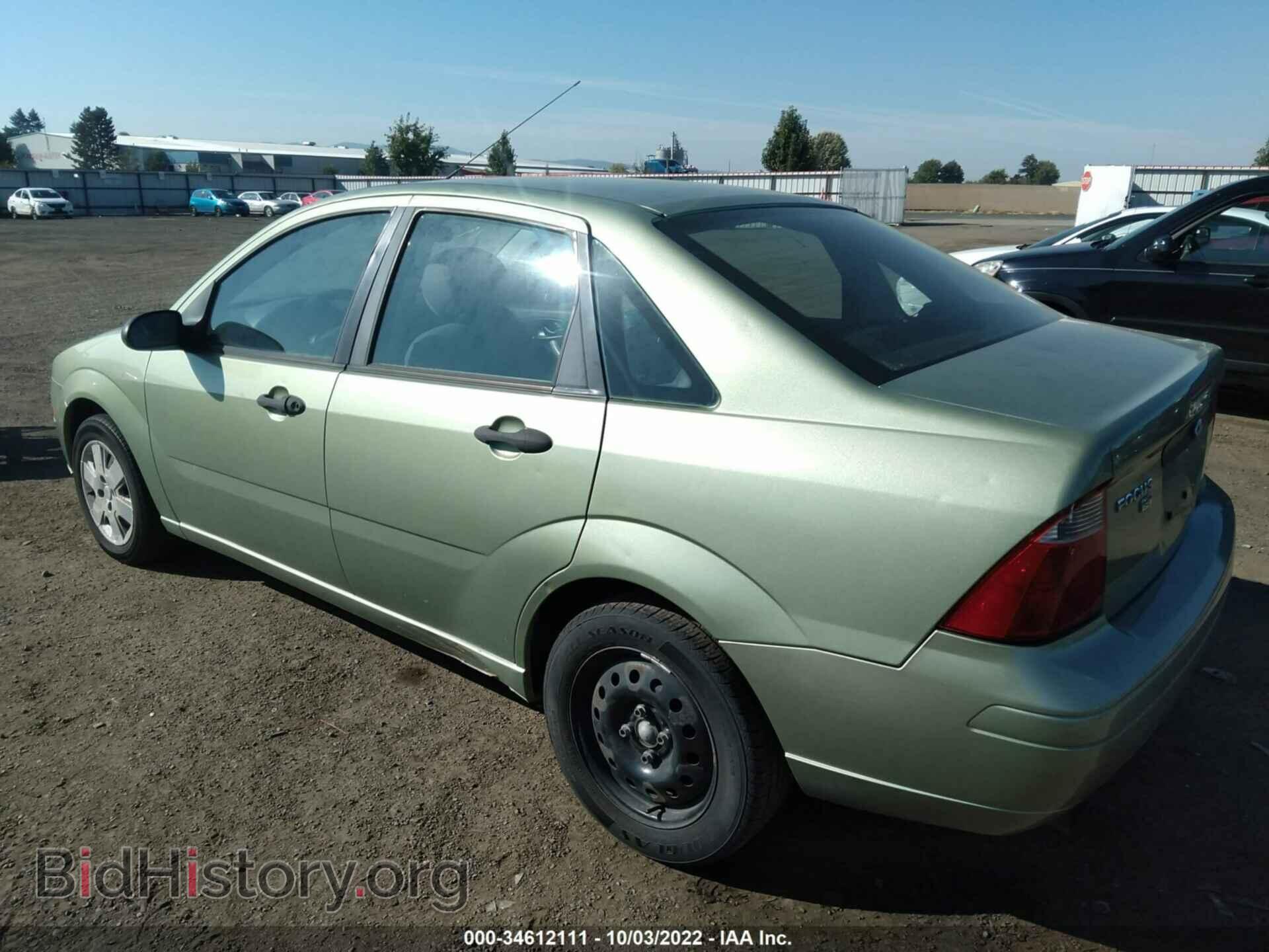 2007 FORD FOCUS - VIN: 1FAHP34N97W323921 - Фото 3