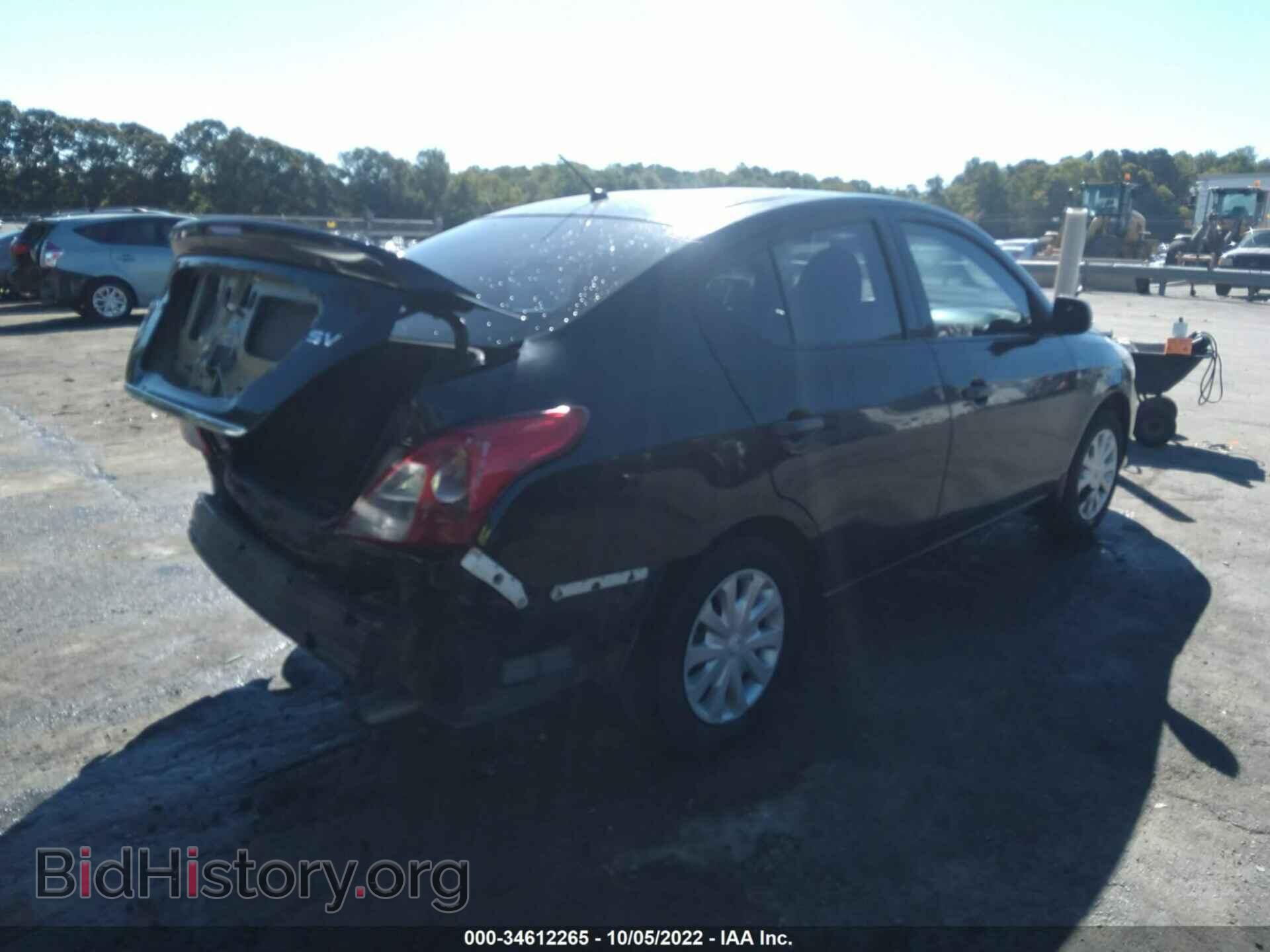 2015 NISSAN VERSA - VIN: 3N1CN7AP6FL955385 - Фото 4