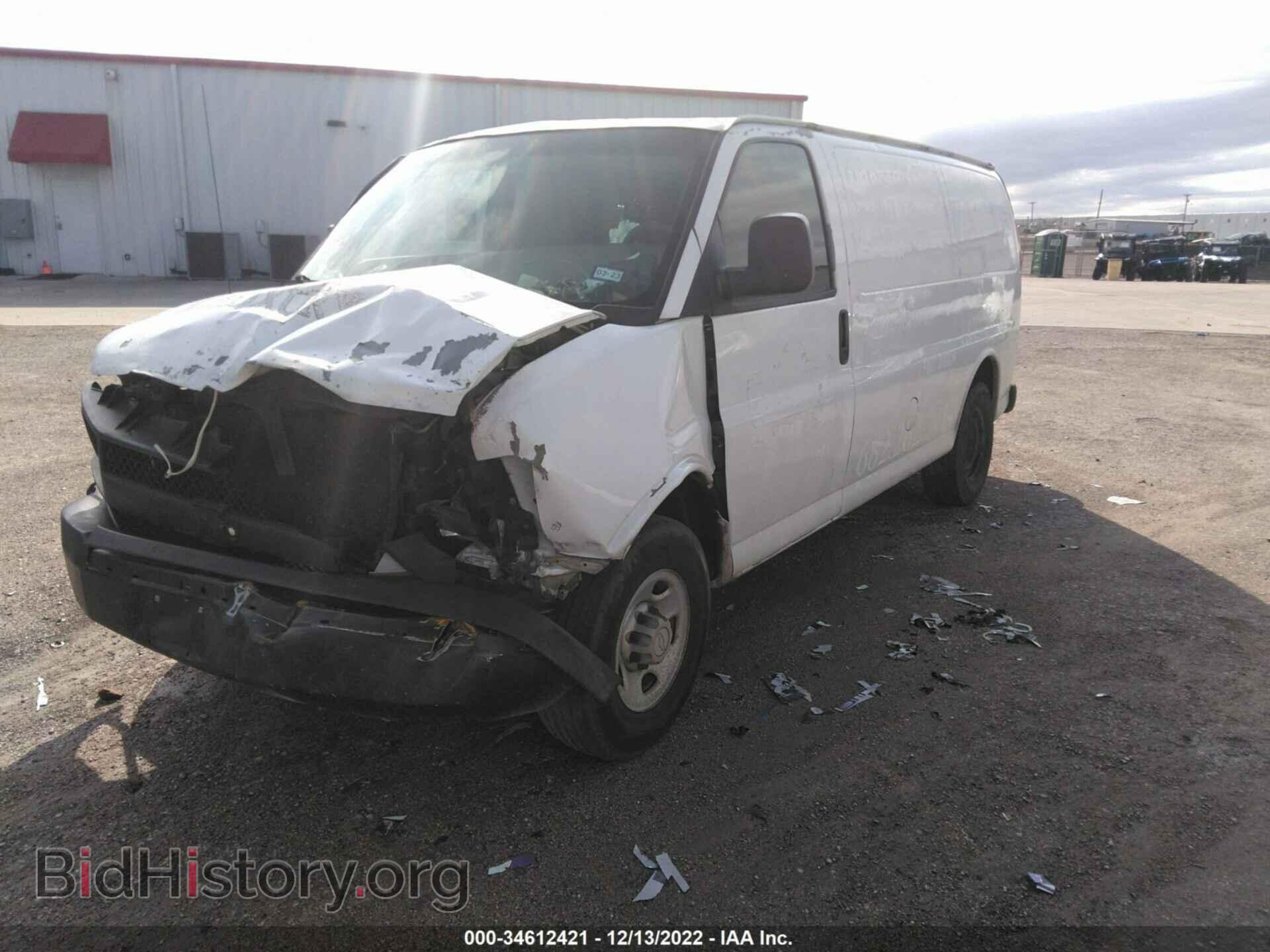2008 CHEVROLET EXPRESS CARGO VAN - VIN: 1GCGG25C281160976 - Фото 2