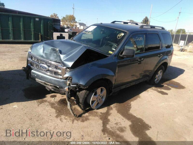 2010 Ford ESCAPE (VIN 1FMCU0D72AKD45847) — photo 2 of 11