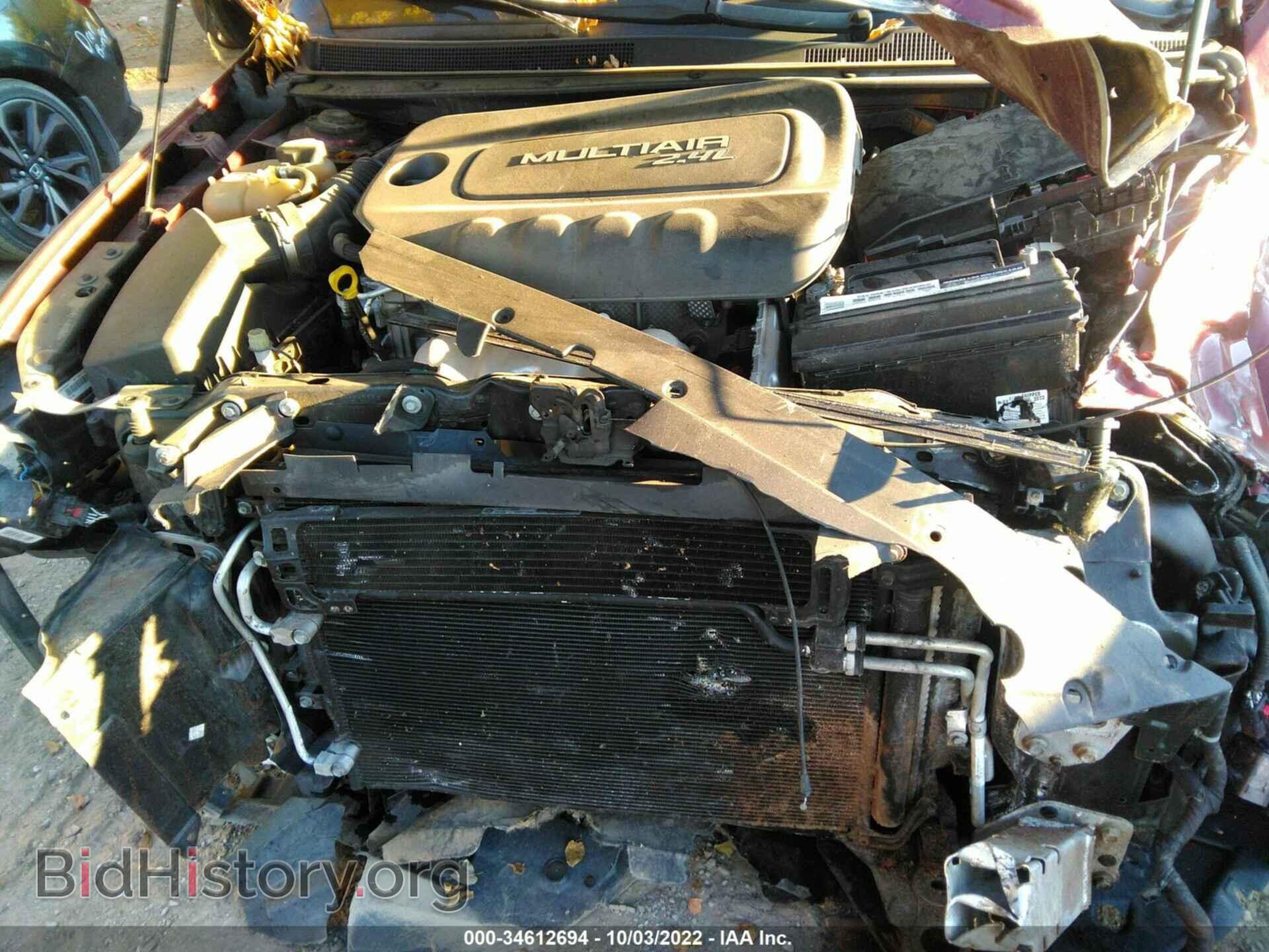 2015 CHRYSLER 200 - VIN: 1C3CCCAB6FN520788 - Фото 10