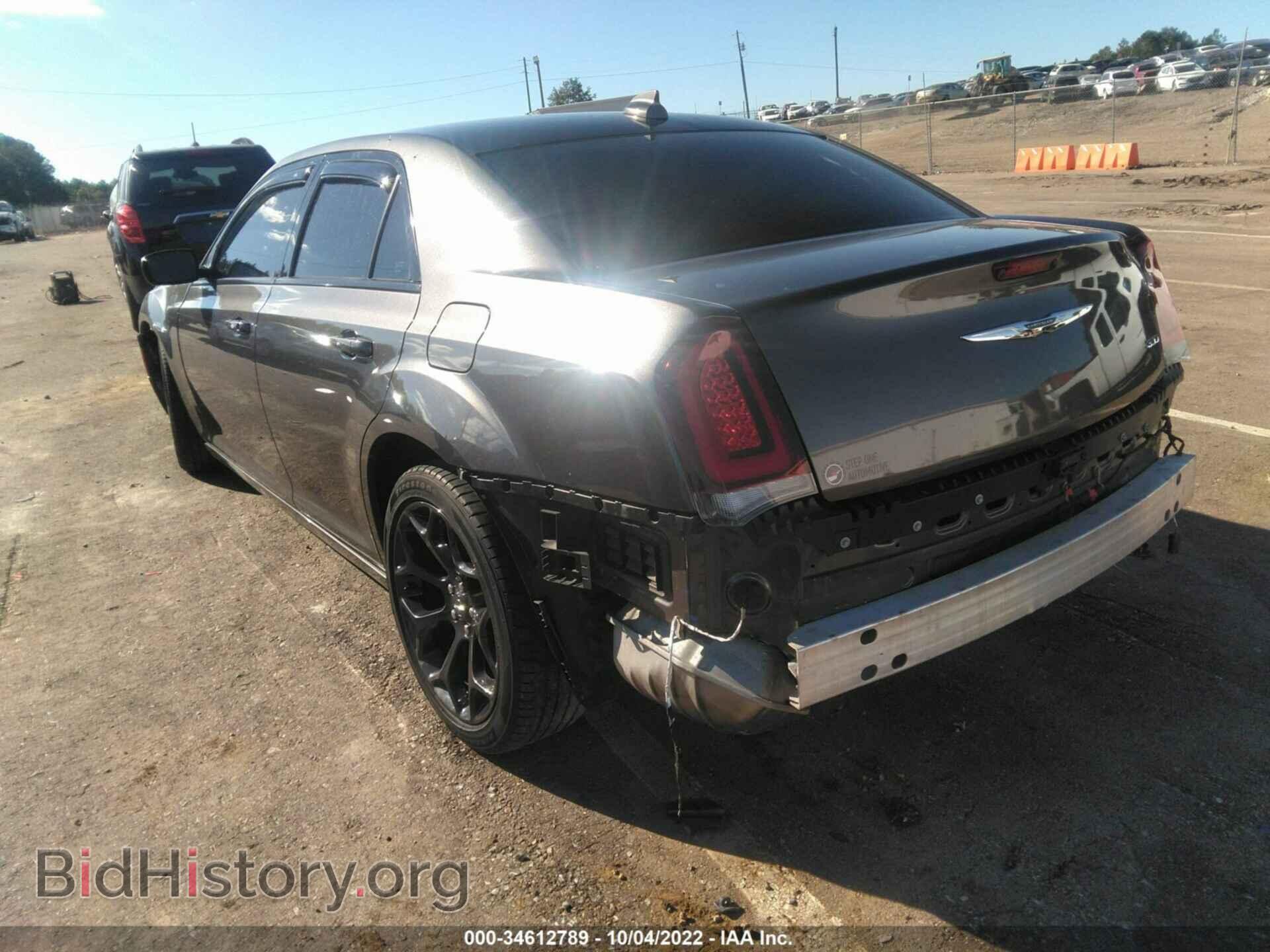 2019 CHRYSLER 300 - VIN: 2C3CCAAG6KH613541 - Photo 3