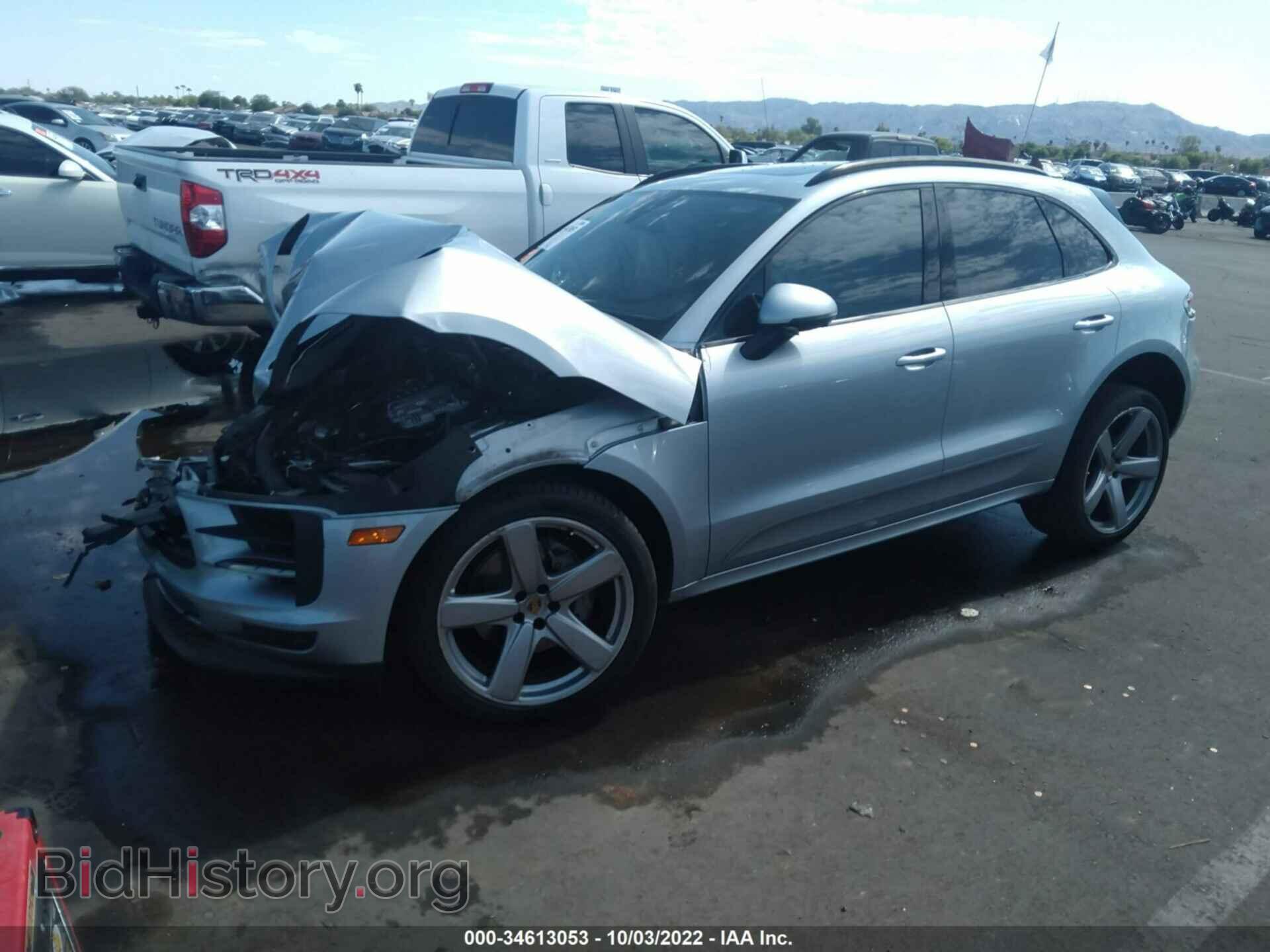 2020 PORSCHE MACAN - VIN: WP1AB2A58LLB34065 - Фото 2