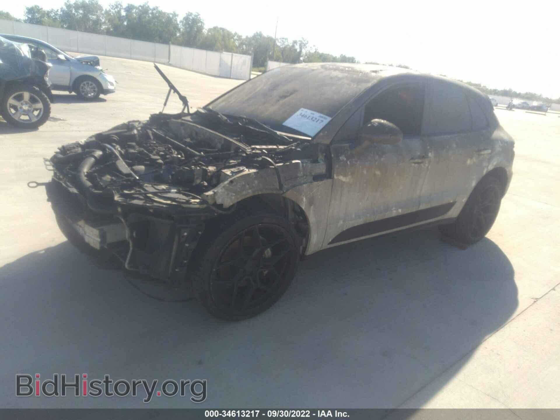2016 PORSCHE MACAN - VIN: WP1AB2A50GLB41680 - Фото 2