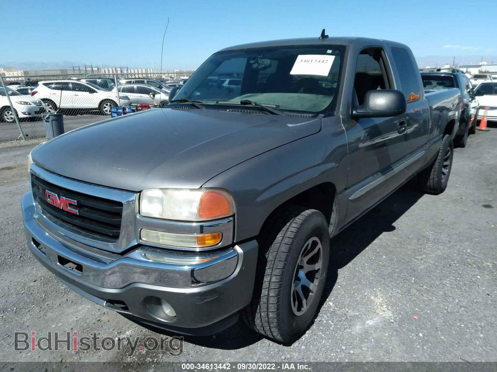 2006 GMC SIERRA 1500 - VIN: 2GTEK19B661236501 - Фото 2