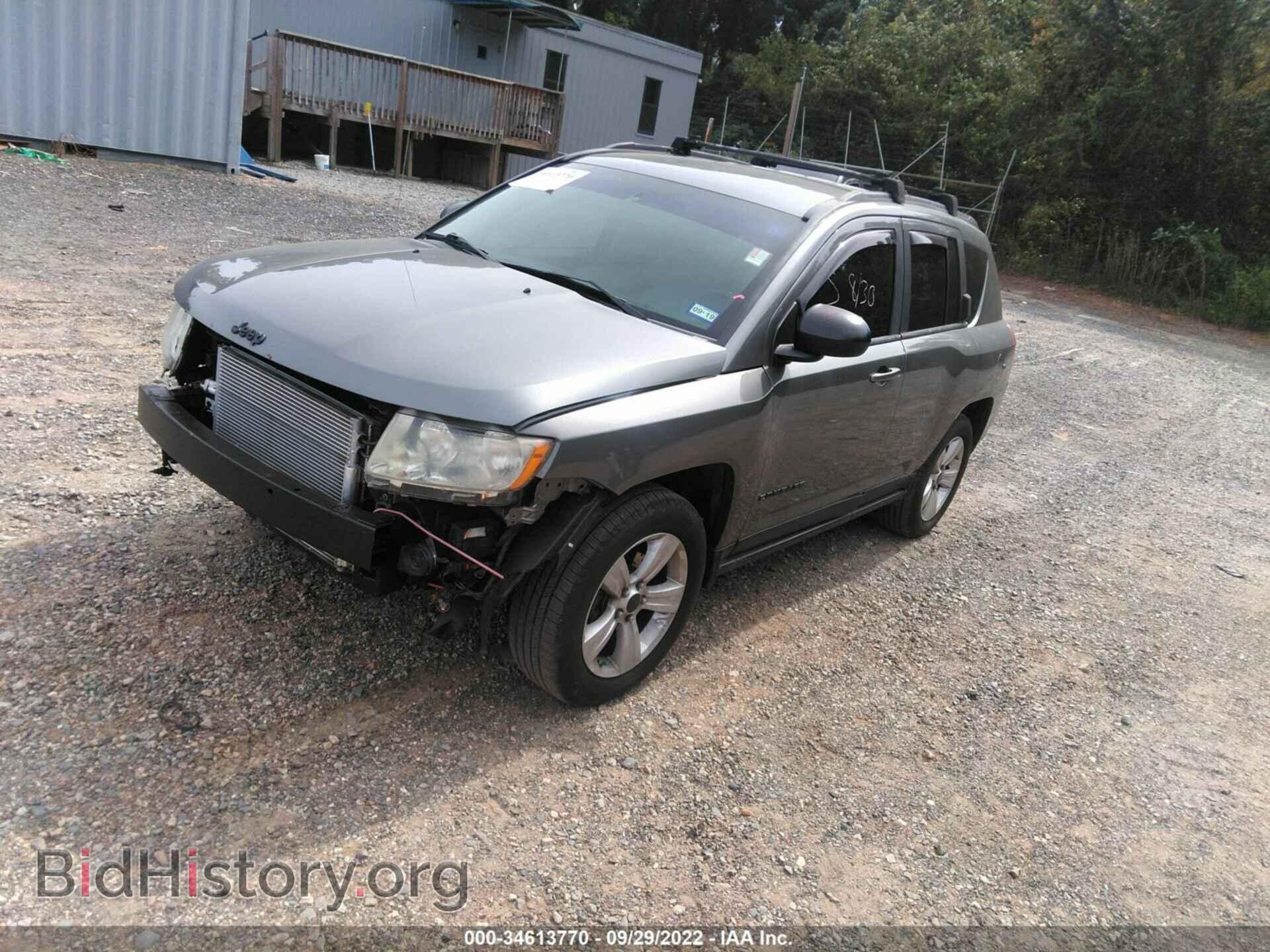 2011 JEEP COMPASS - VIN: 1J4NF1FB0BD244515 - Photo 2