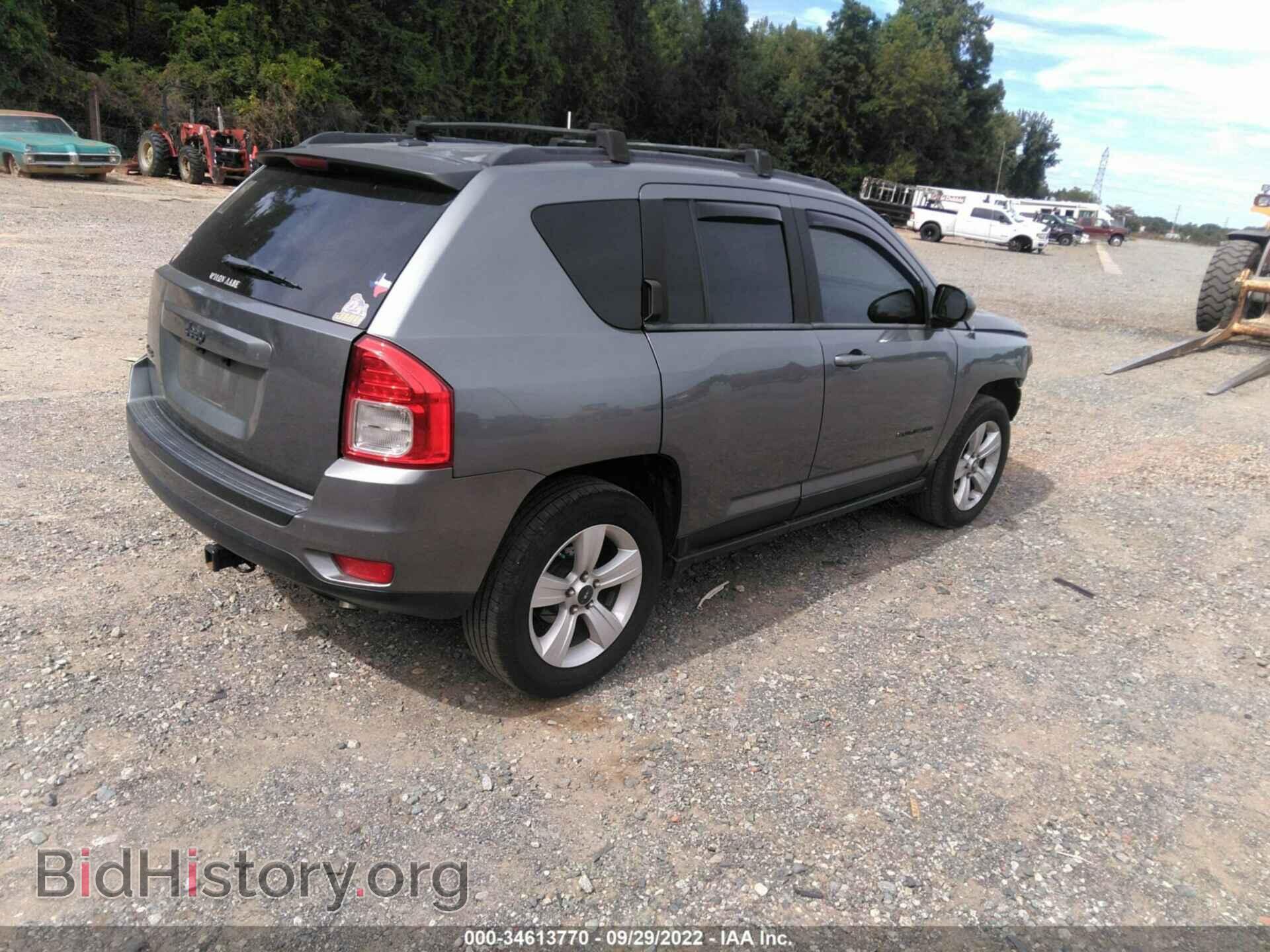 2011 JEEP COMPASS - VIN: 1J4NF1FB0BD244515 - Photo 4
