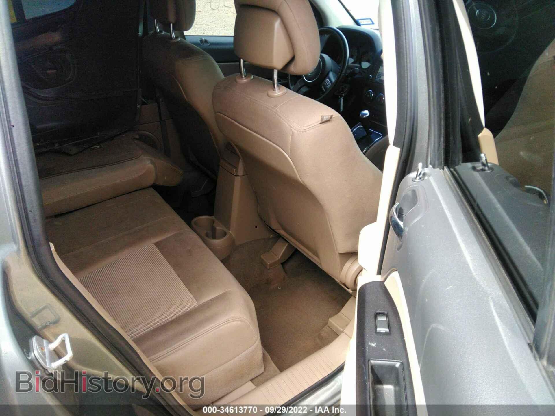 2011 JEEP COMPASS - VIN: 1J4NF1FB0BD244515 - Photo 8