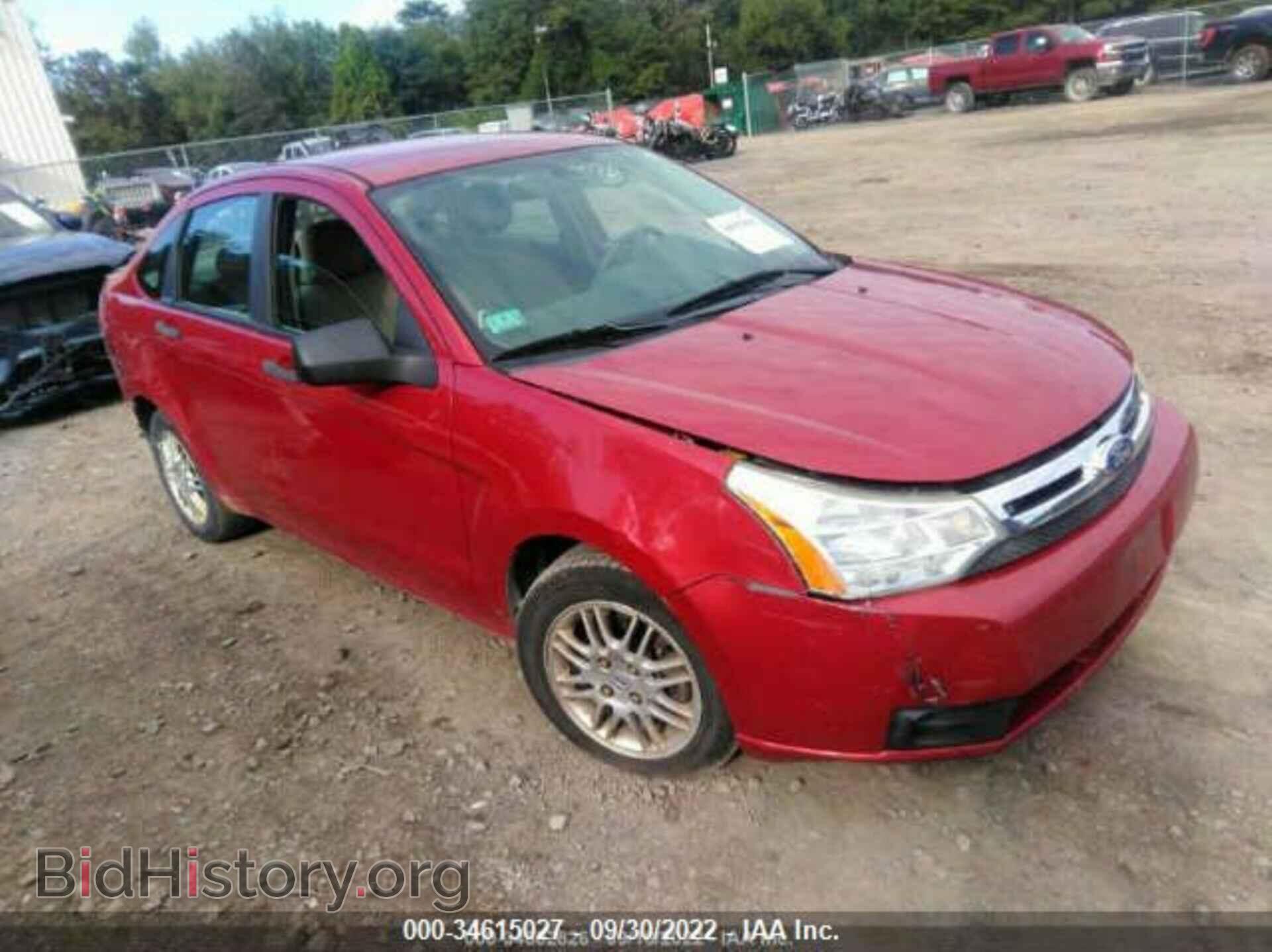 Photo 1FAHP3FN6BW199595 - FORD FOCUS 2011
