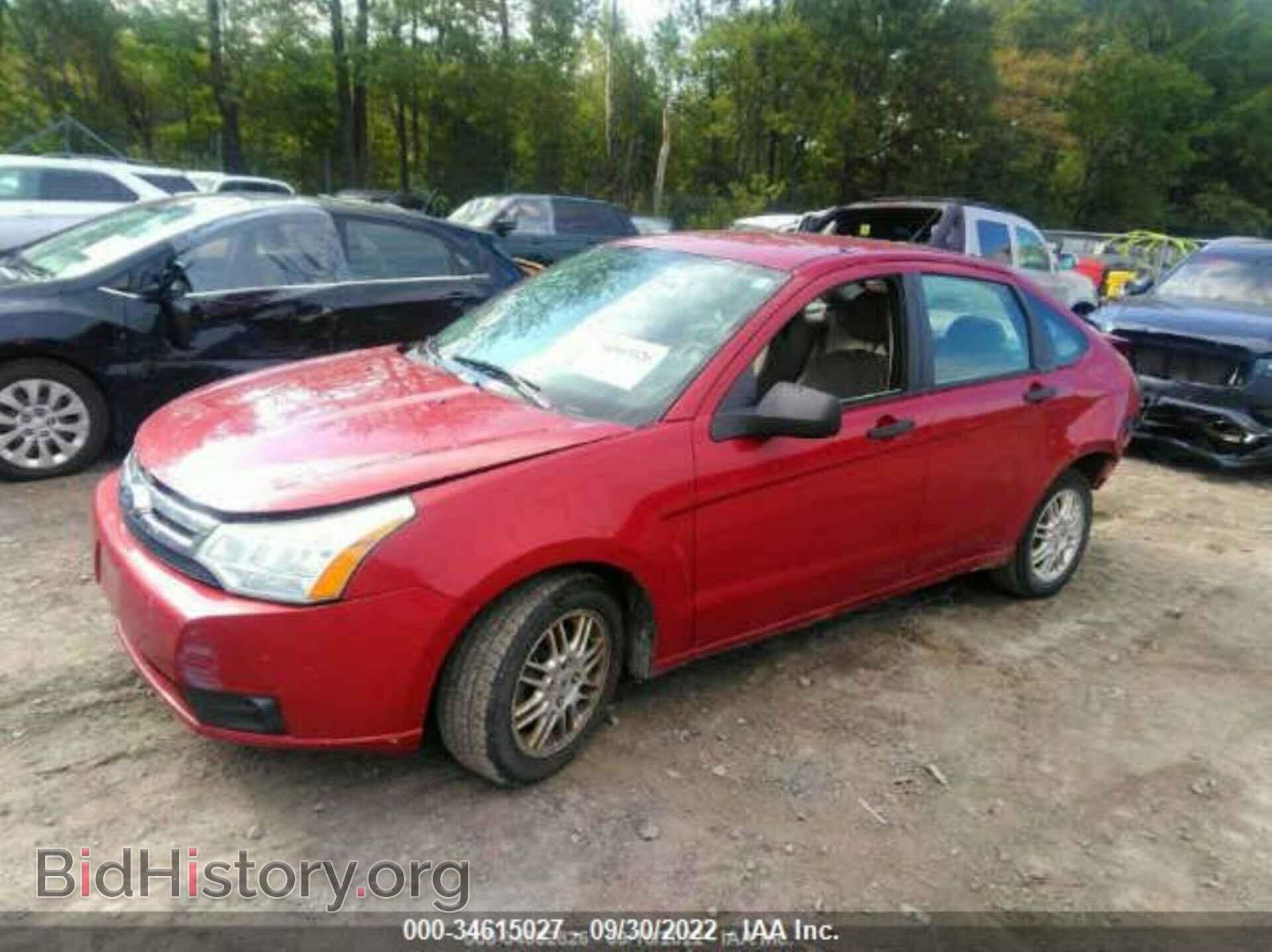 2011 FORD FOCUS - VIN: 1FAHP3FN6BW199595 - Фото 2
