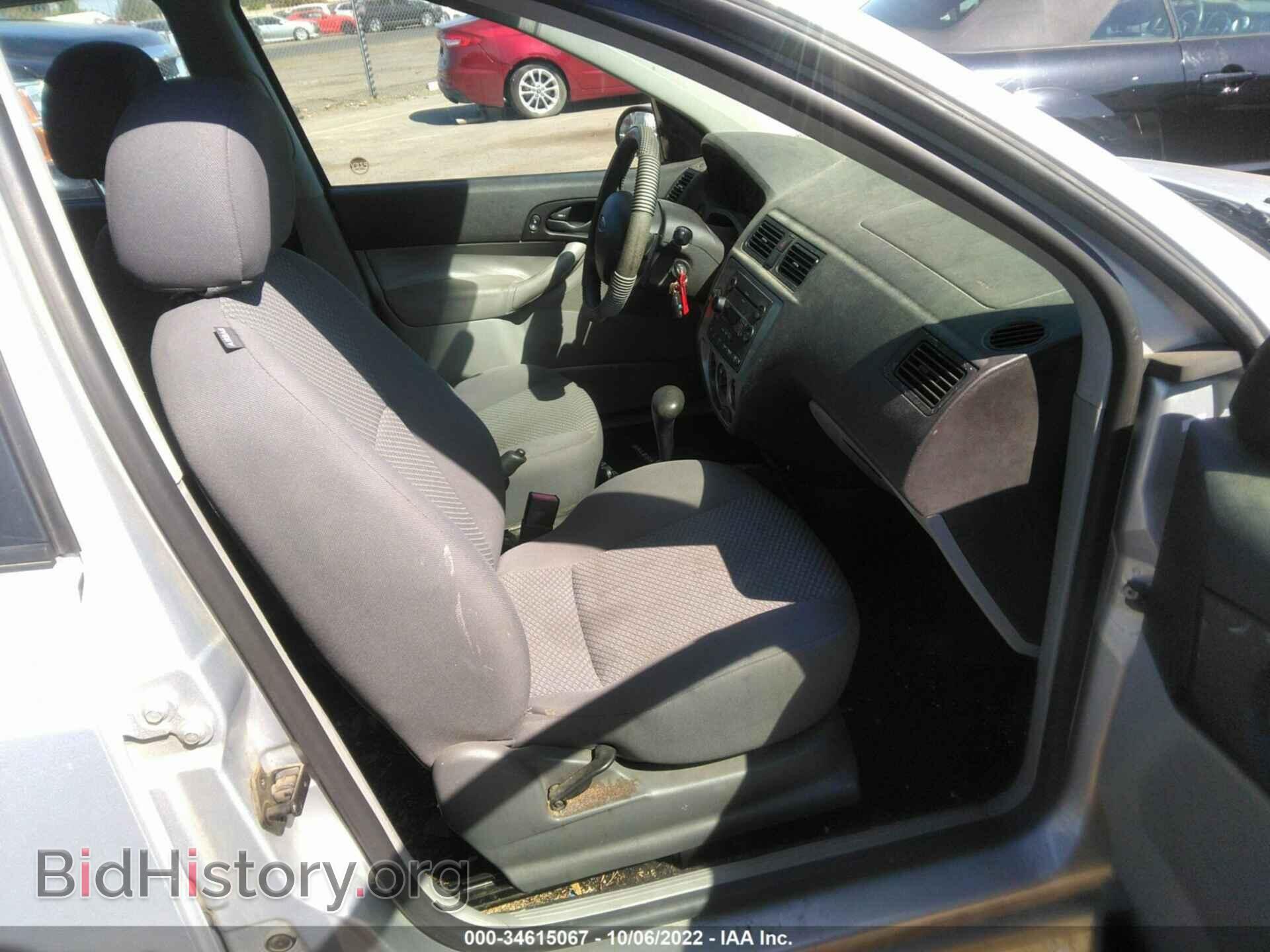 2007 FORD FOCUS - VIN: 1FAHP37N67W113692 - Фото 5