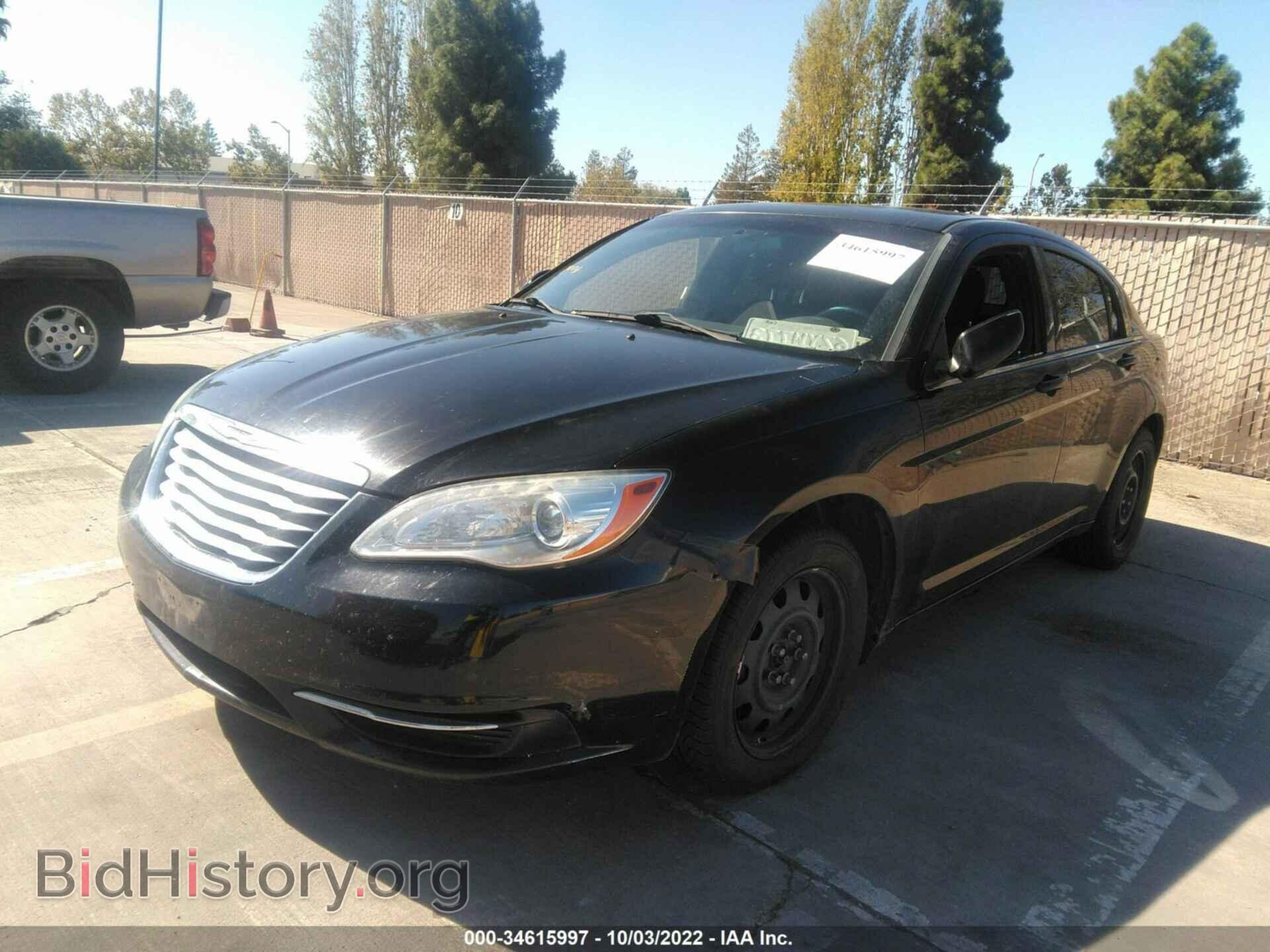 2012 CHRYSLER 200 - VIN: 1C3CCBAB9CN166982 - Фото 2