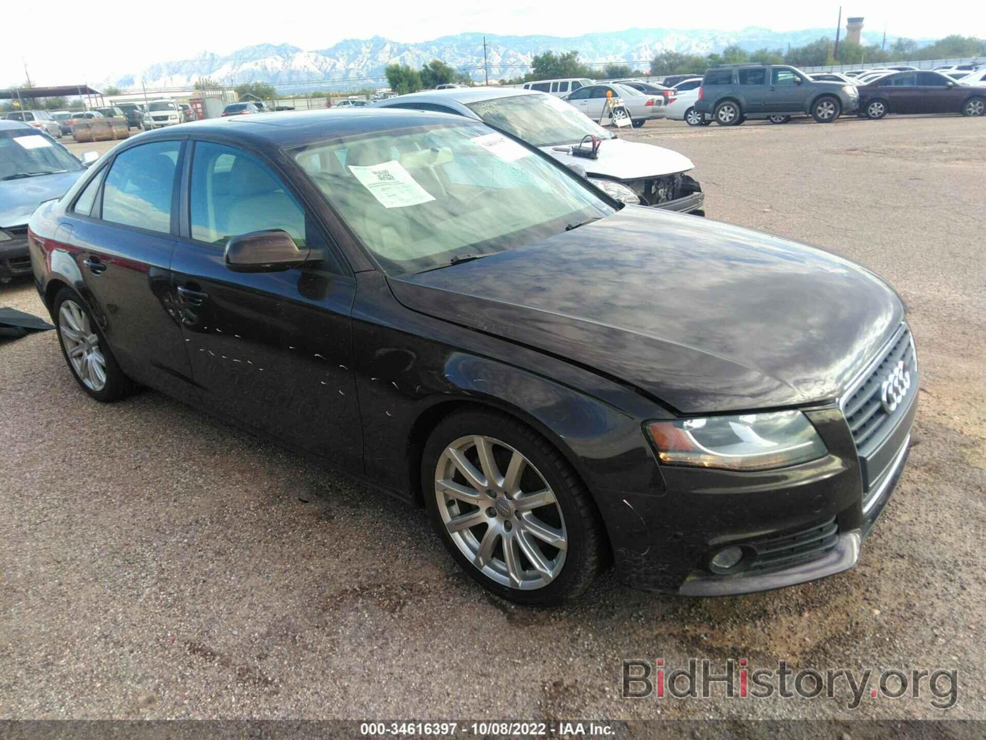 Photo WAUAFAFL2BN010977 - AUDI A4 2011