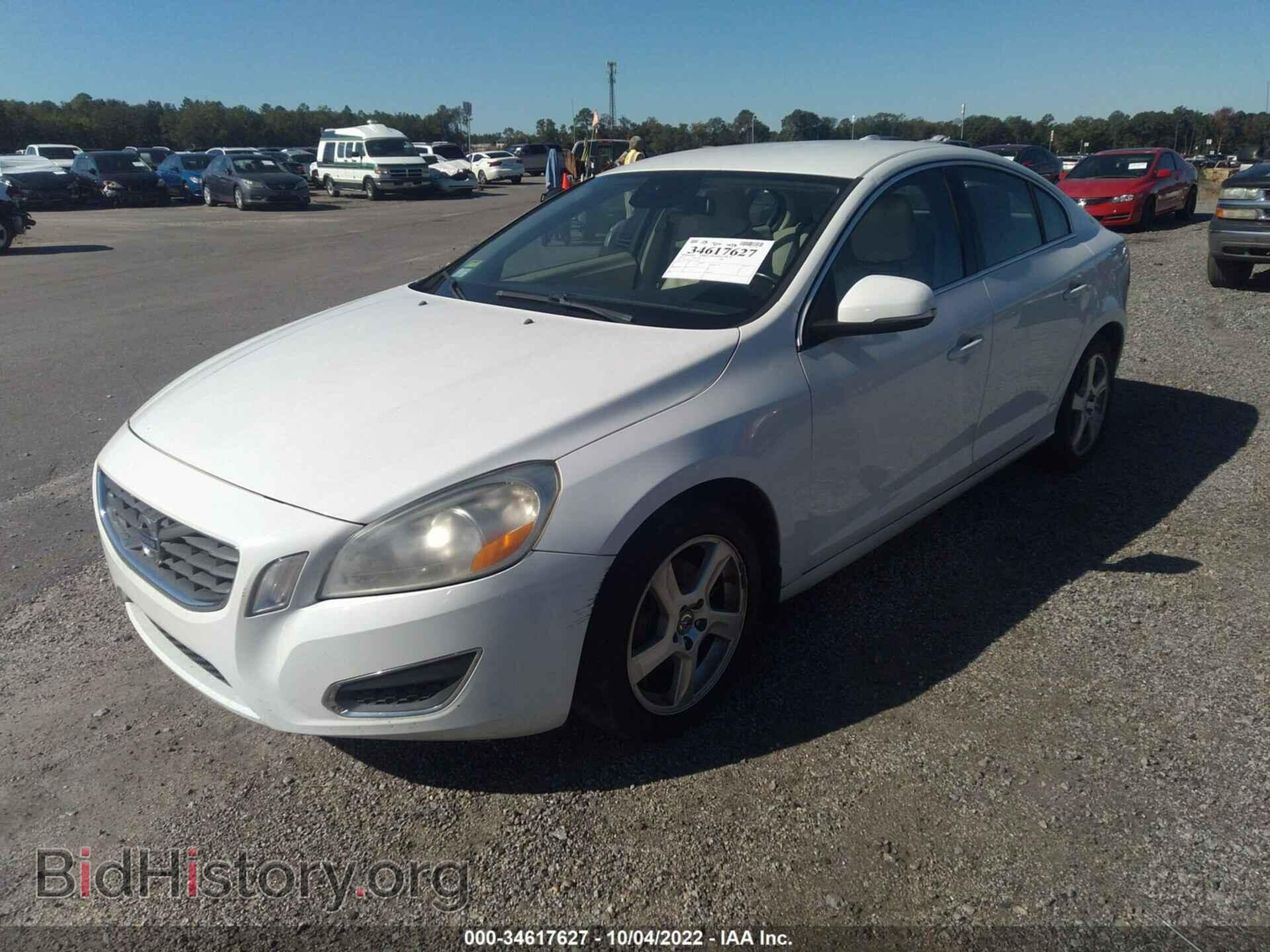 2012 VOLVO S60 - VIN: YV1622FS1C2111118 - Фото 2