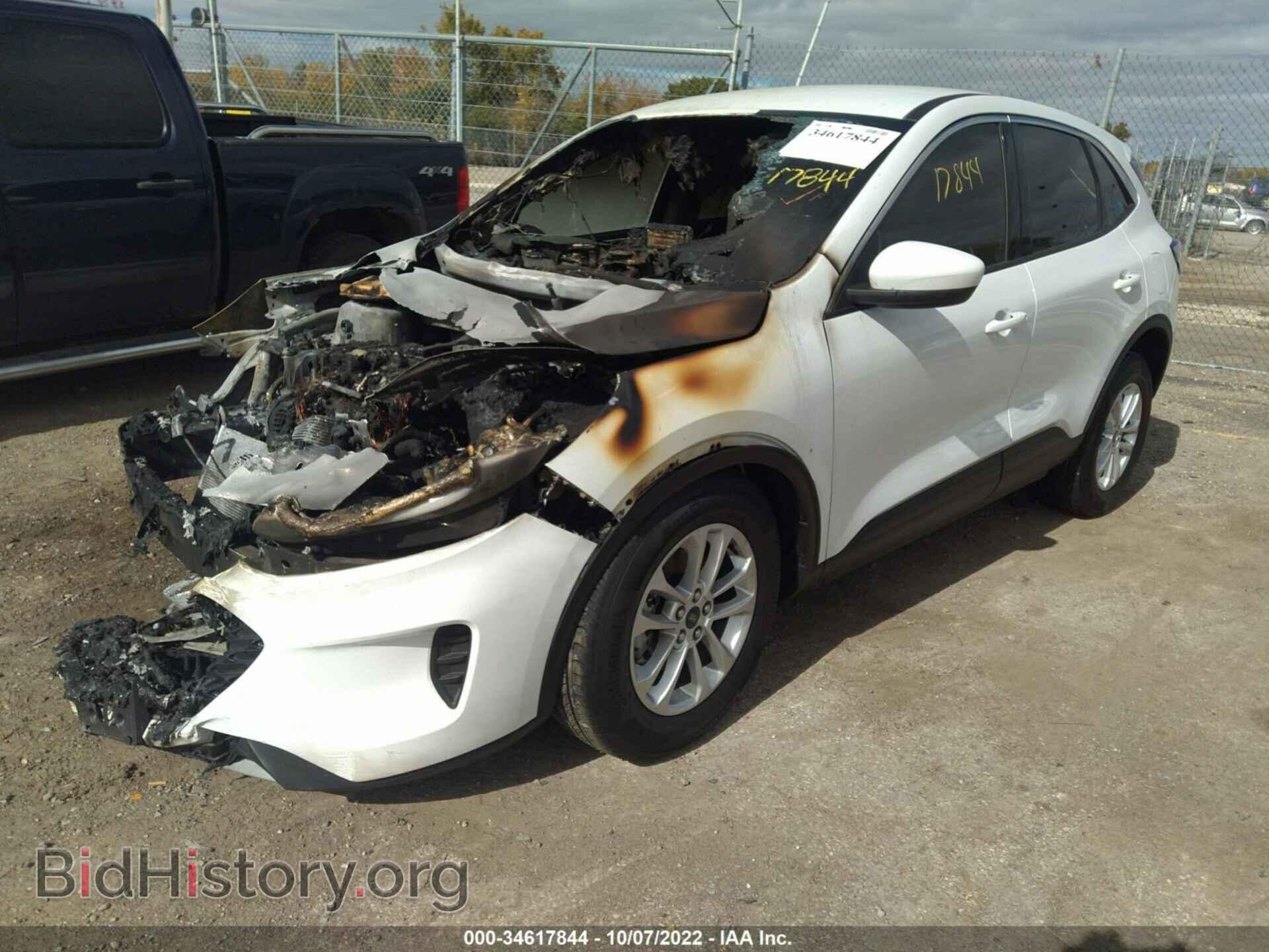 2020 FORD ESCAPE - VIN: 1FMCU9G69LUA34592 - Photo 2