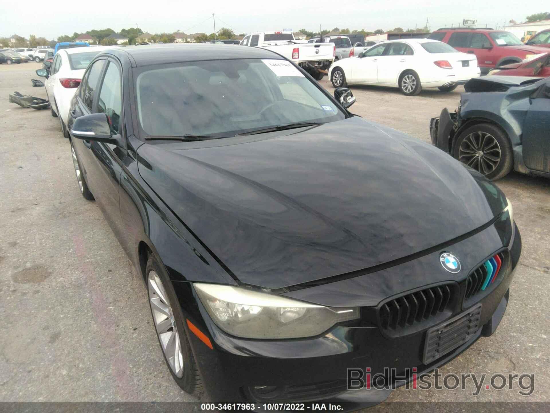 Photo WBA3C1C53DF438206 - BMW 3 SERIES 2013