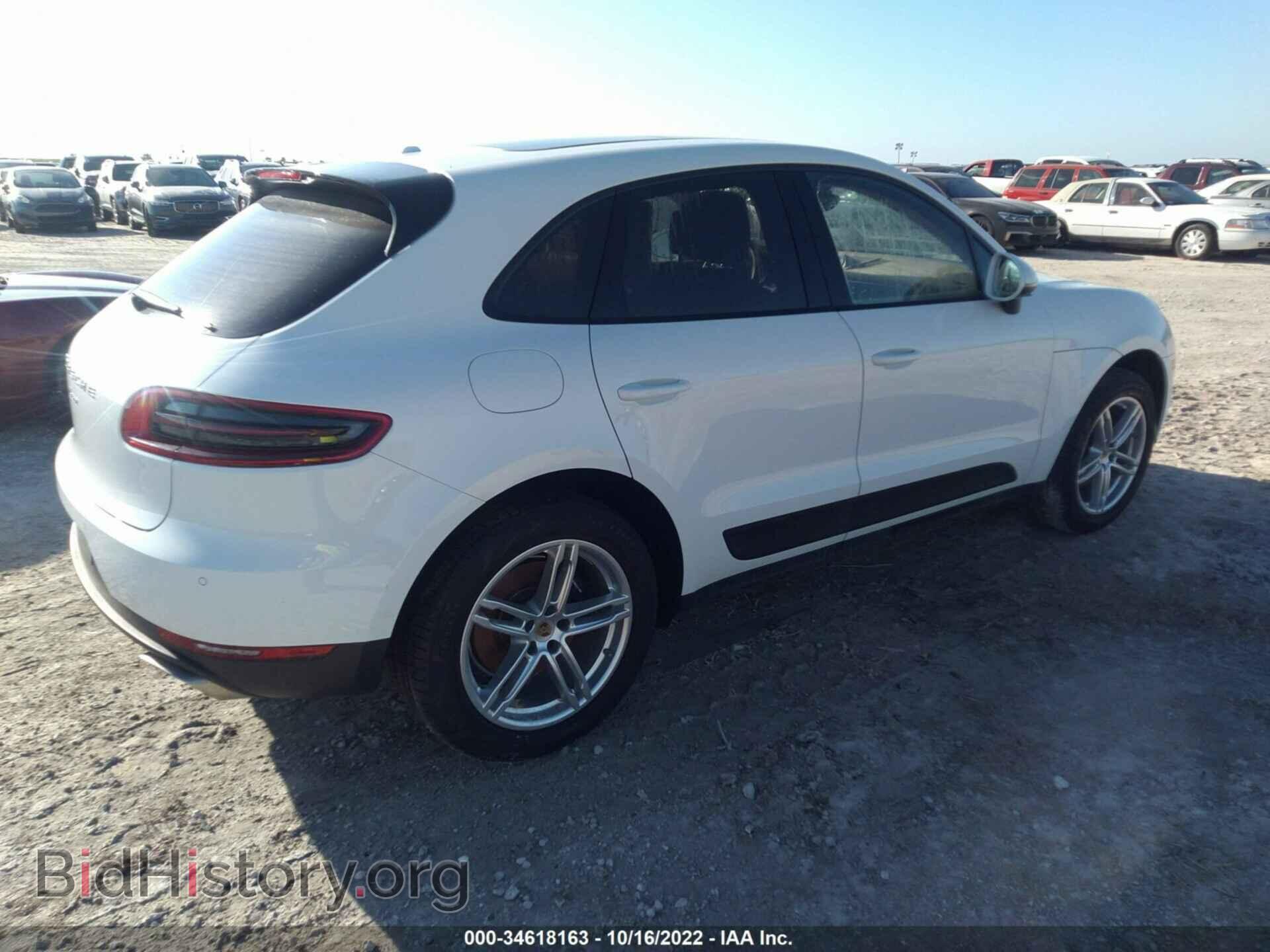 2017 PORSCHE MACAN - VIN: WP1AA2A50HLB02883 - Photo 4