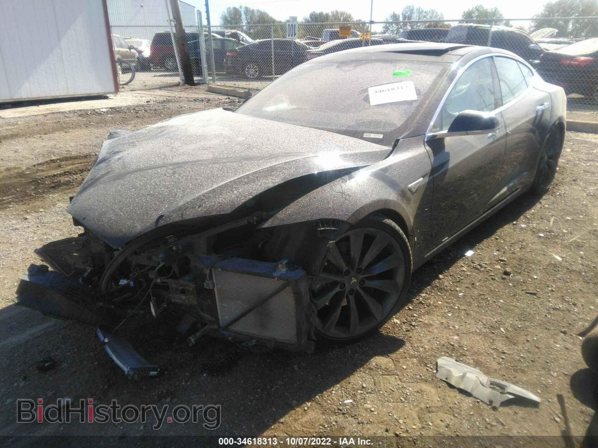 2015 TESLA MODEL S - VIN: 5YJSA1E26FF118845 - Photo 2