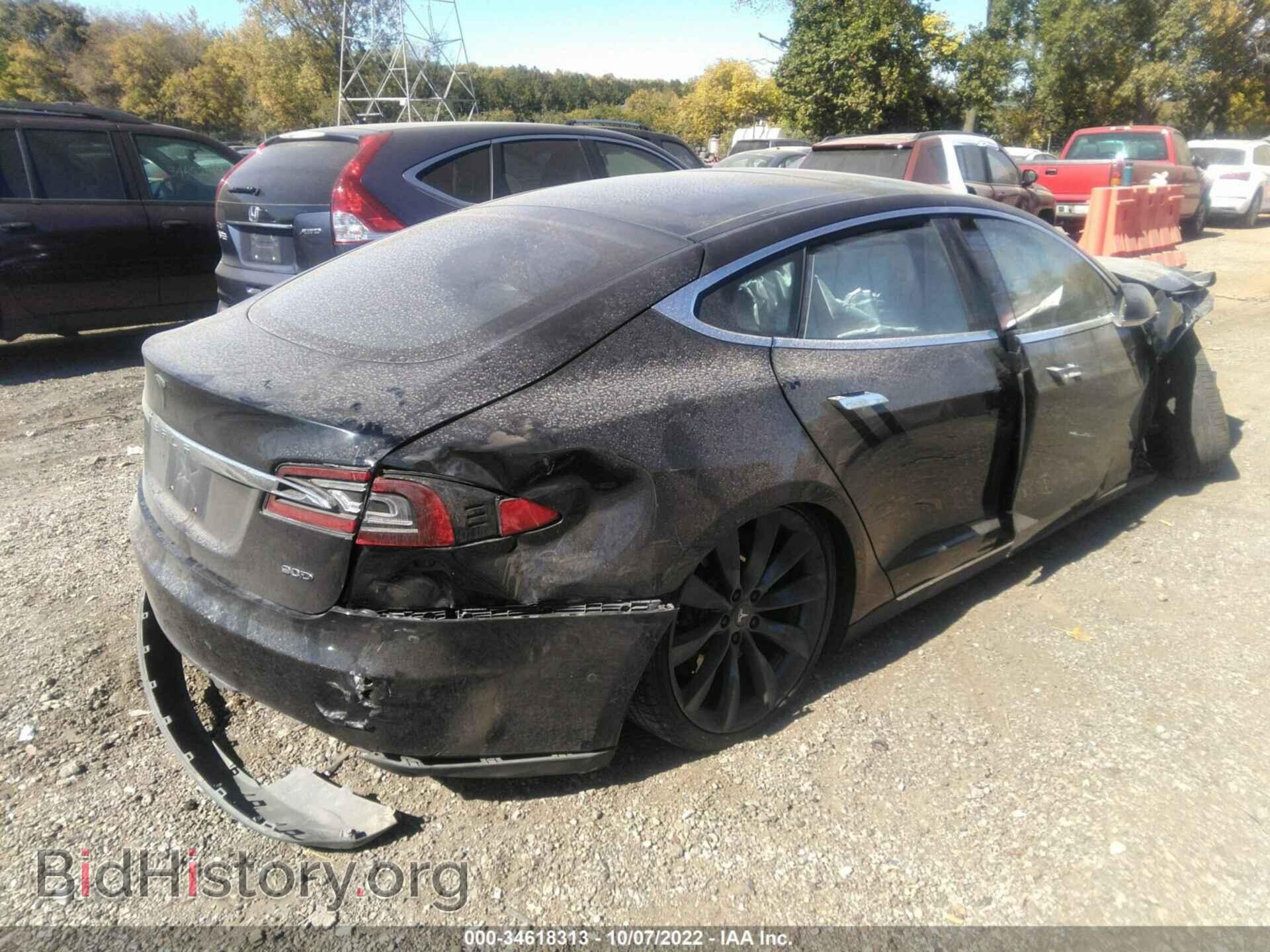 2015 TESLA MODEL S - VIN: 5YJSA1E26FF118845 - Photo 4