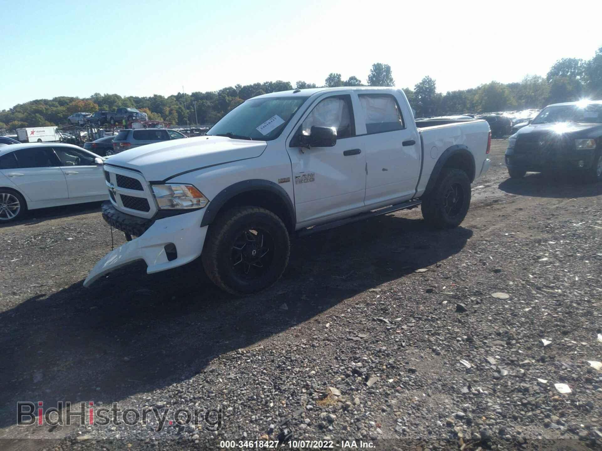 2017 RAM 1500 - VIN: 3C6RR7KTXHG574634 - Photo 2