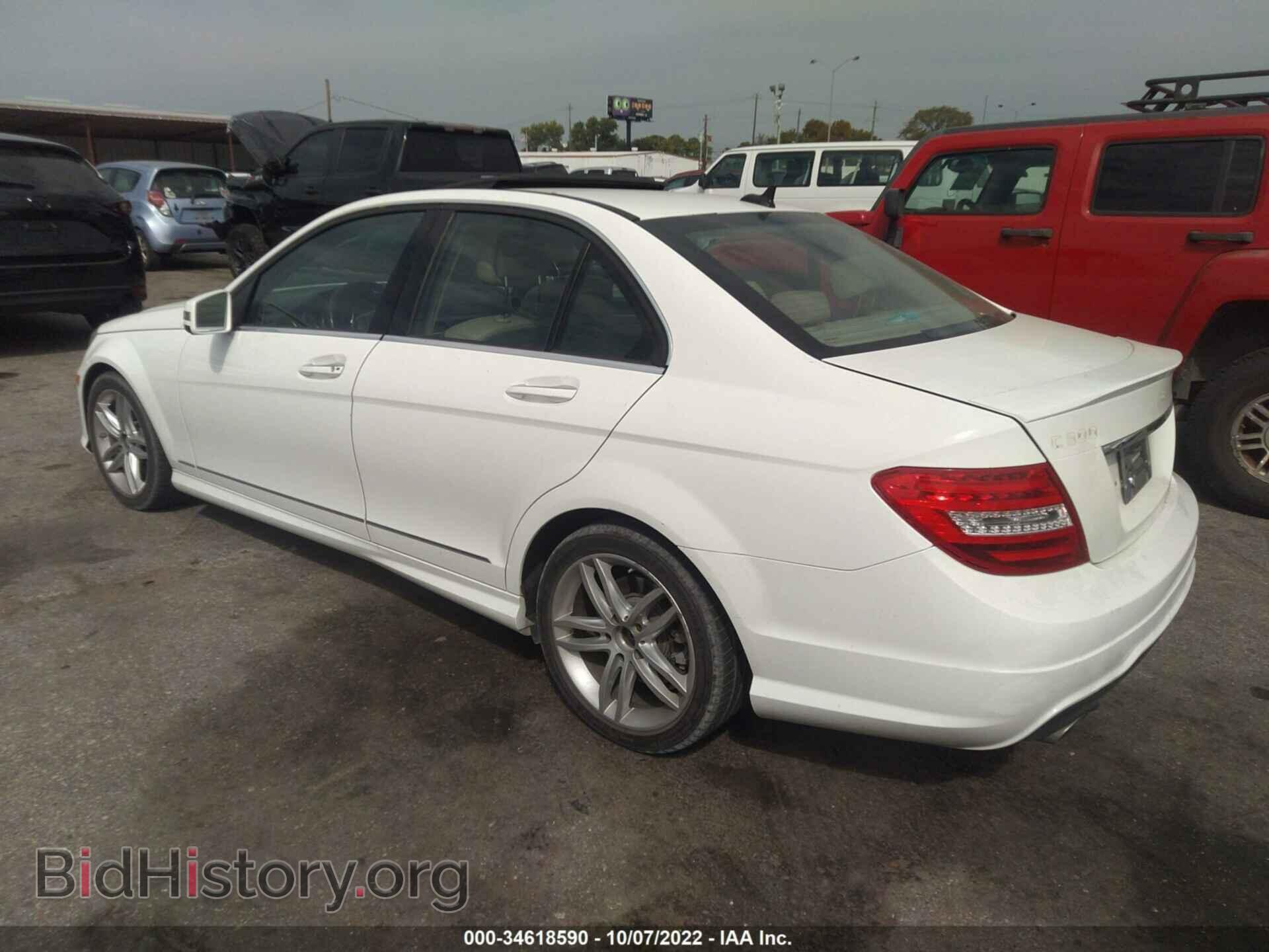 2014 MERCEDES-BENZ C-CLASS - VIN: WDDGF8AB5EA952995 - Фото 3