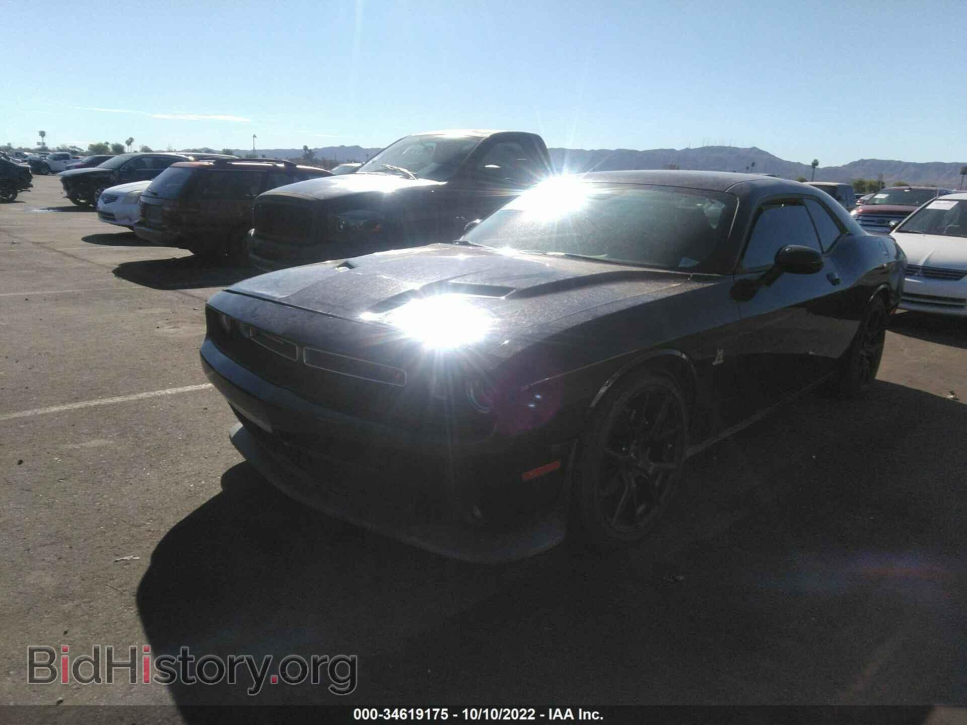 2016 DODGE CHALLENGER - VIN: 2C3CDZFJ2GH184731 - Photo 2