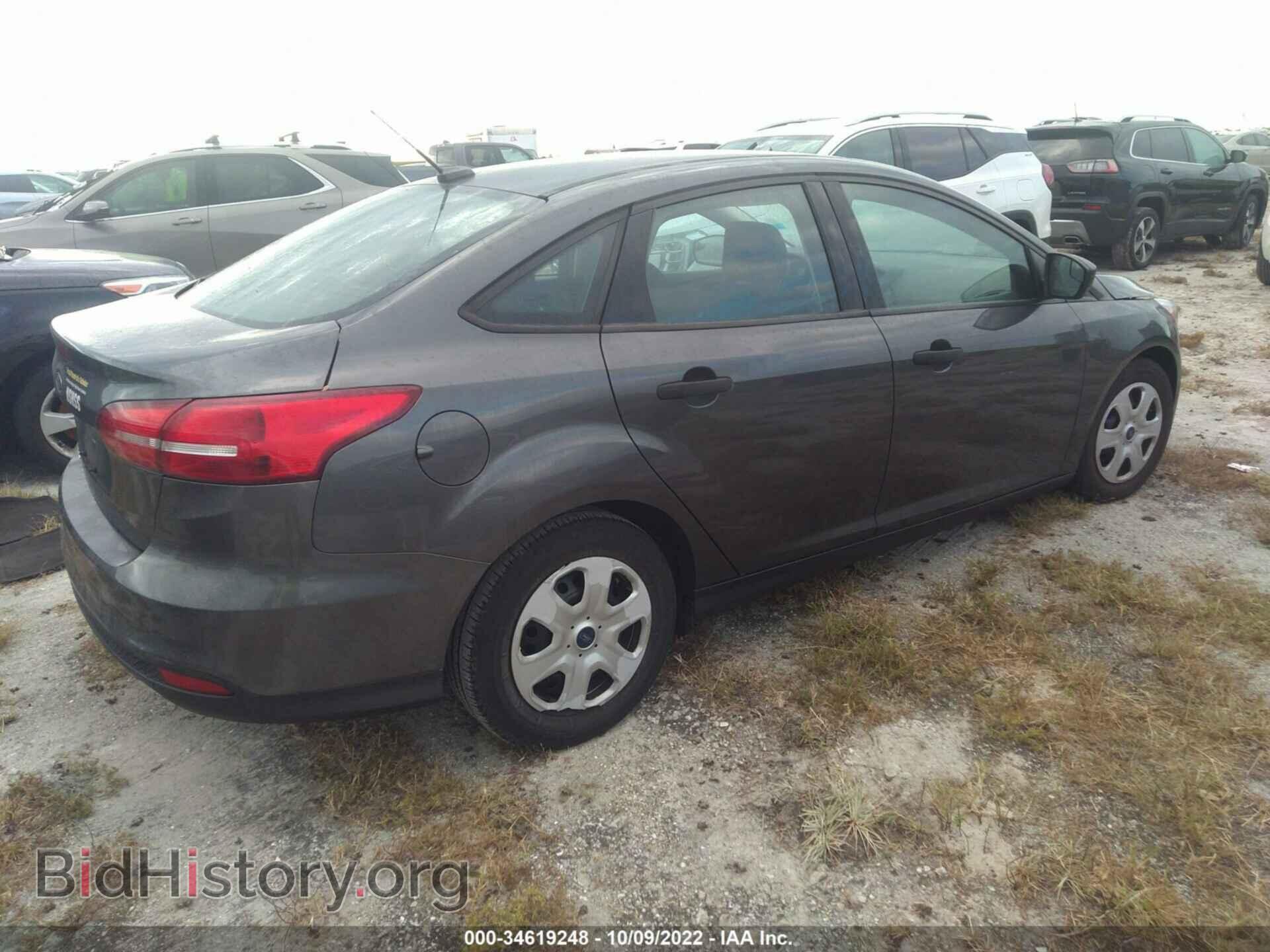 2017 FORD FOCUS - VIN: 1FADP3E23HL234917 - Photo 4