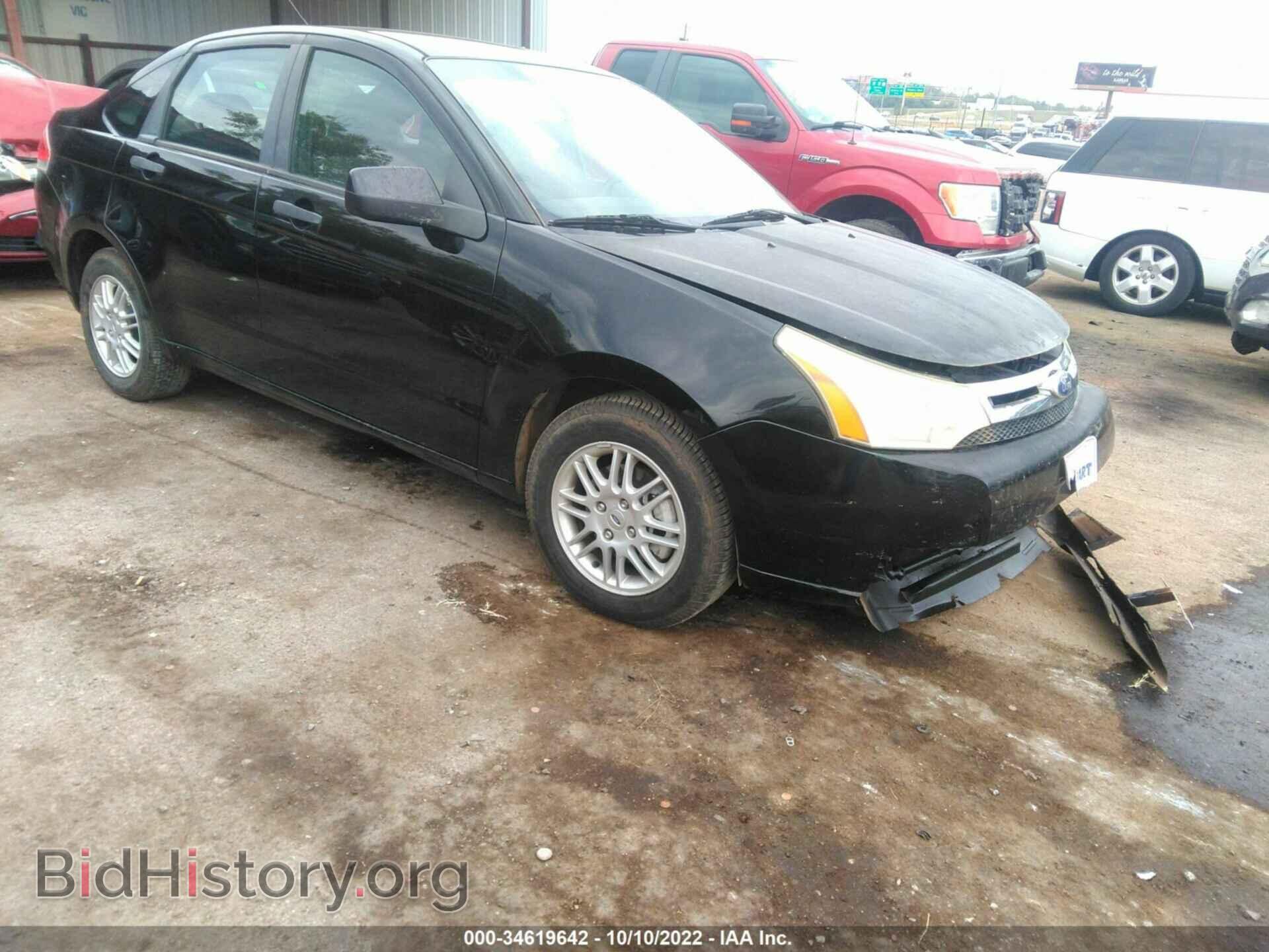 Photo 1FAHP3FN9AW272473 - FORD FOCUS 2010