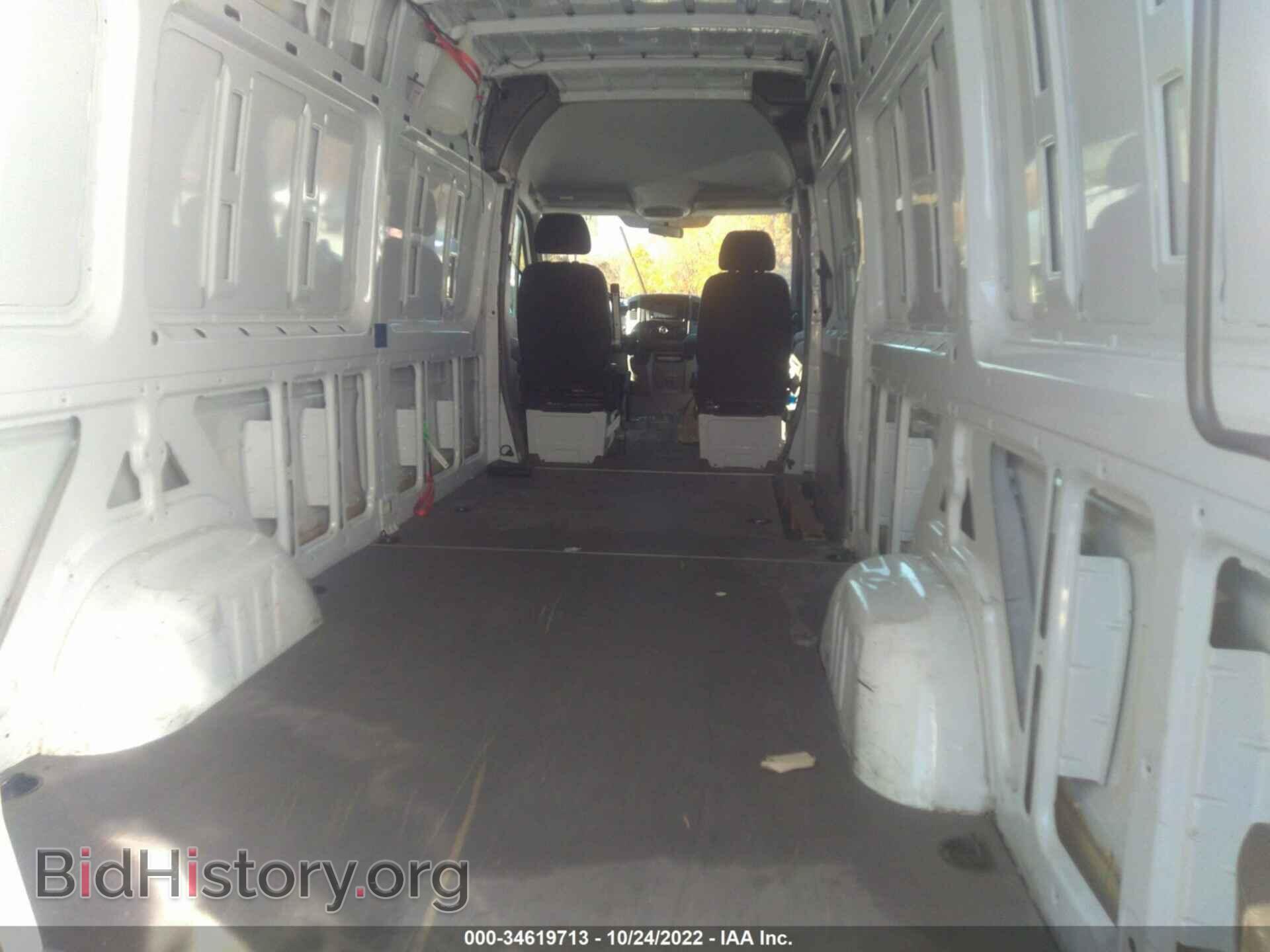 2015 MERCEDES-BENZ SPRINTER CARGO VANS - VIN: WD3PE8CC9FP150526 - Фото 8