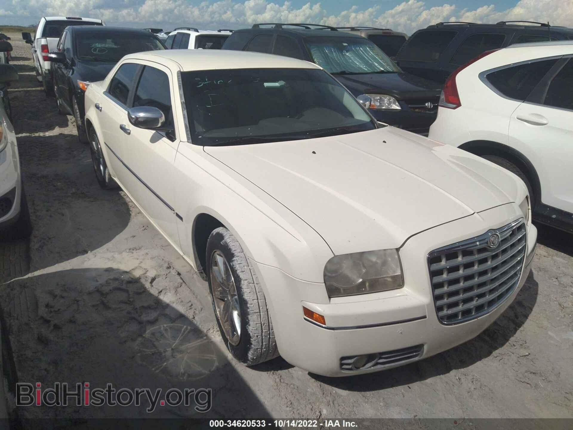 Photo 2C3CA5CV9AH132514 - CHRYSLER 300 2010