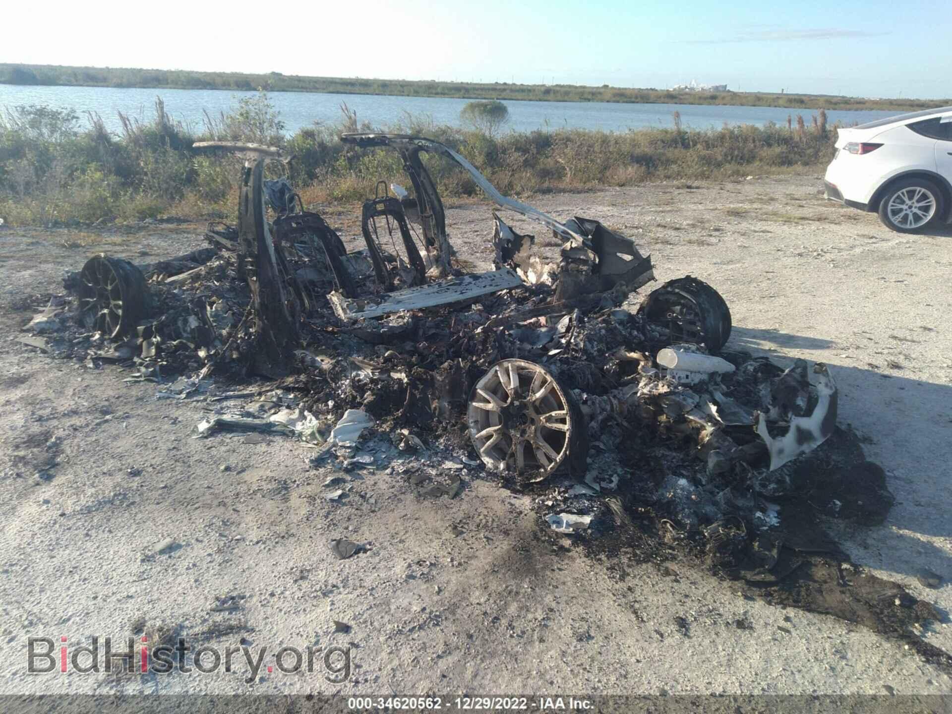 Photo 5YJSA1E56MF439890 - TESLA MODEL S 2021
