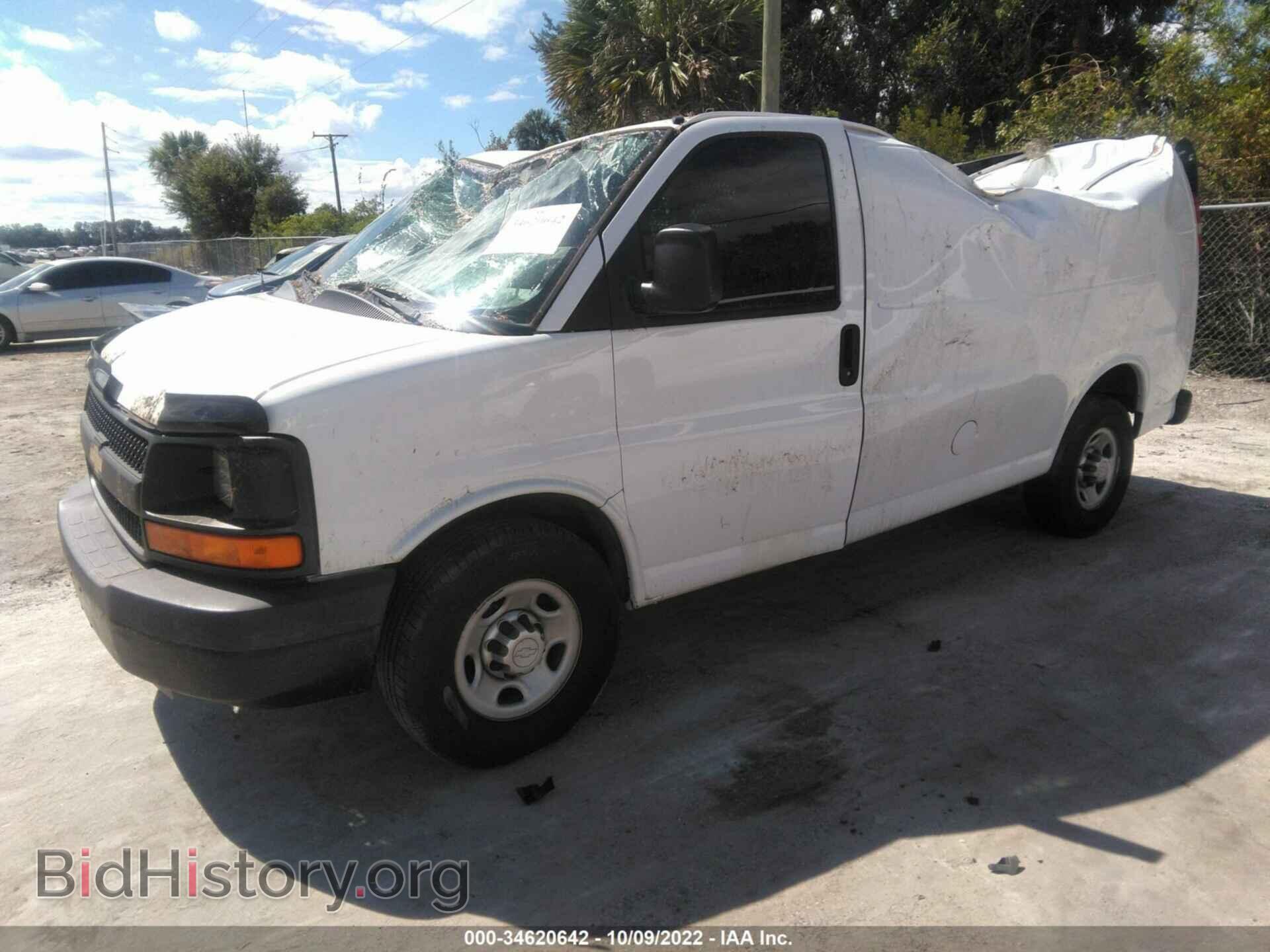 2014 CHEVROLET EXPRESS CARGO VAN - VIN: 1GCWGFCA8E1211140 - Фото 2