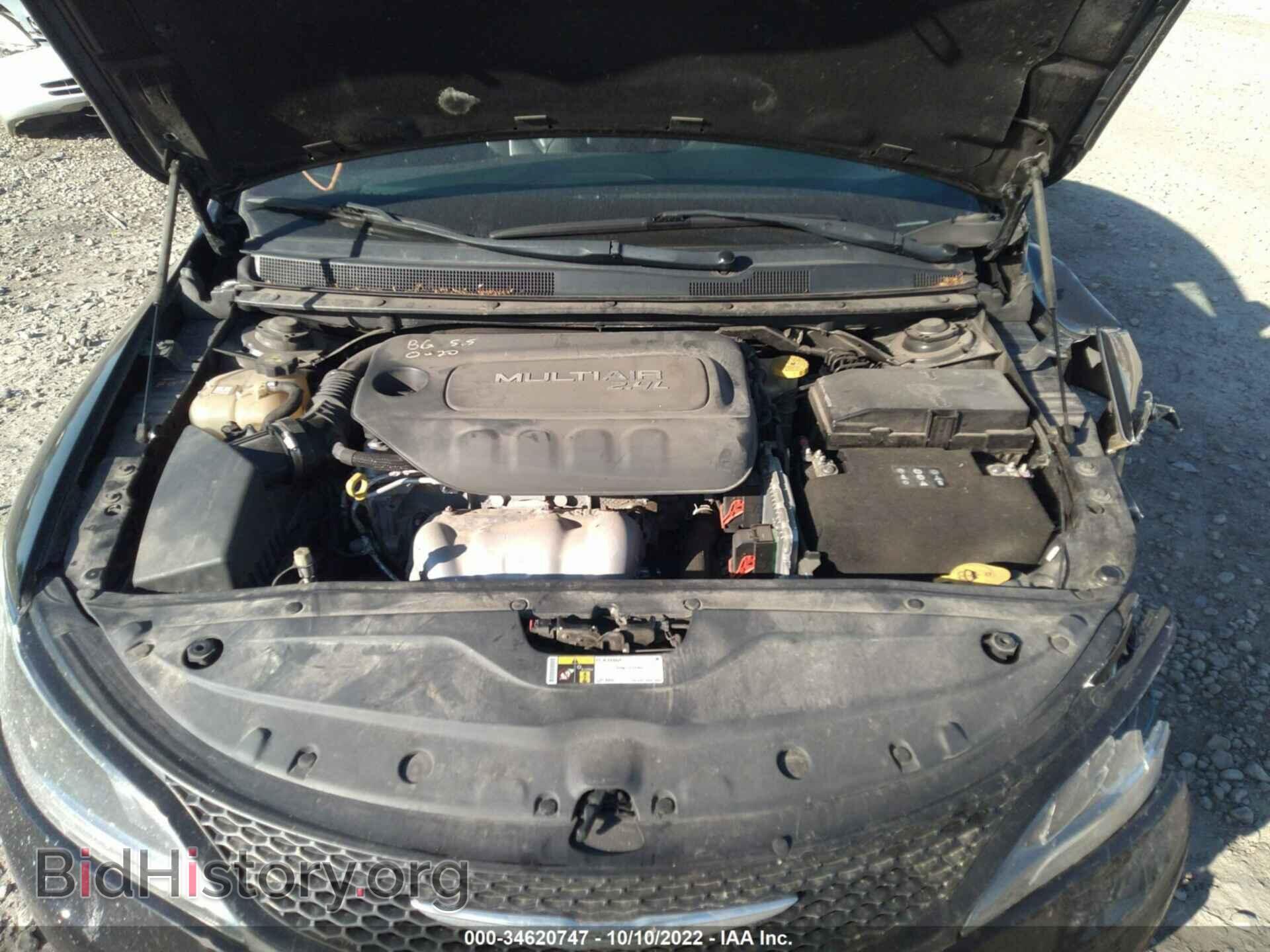 2015 CHRYSLER 200 - VIN: 1C3CCCBB7FN628125 - Фото 10