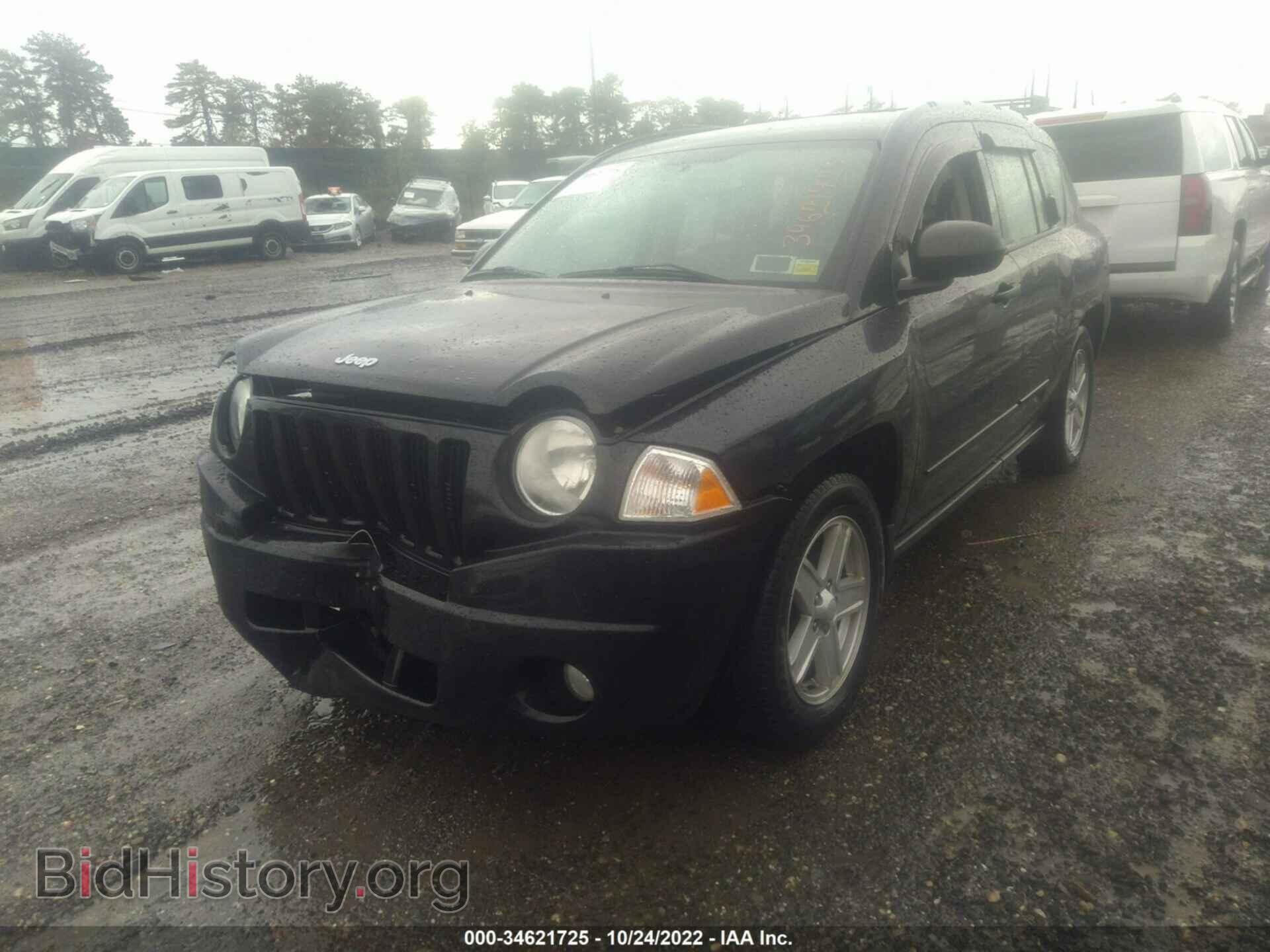 2010 JEEP COMPASS - VIN: 1J4NT4FA5AD506688 - Фото 2