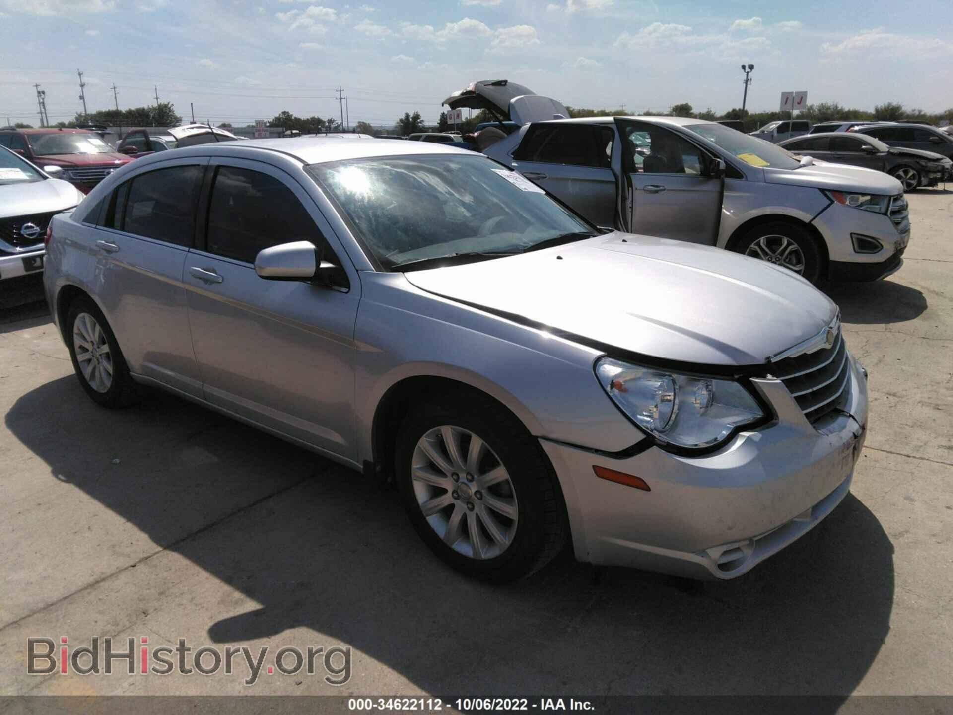 Фотография 1C3CC5FB1AN213655 - CHRYSLER SEBRING 2010