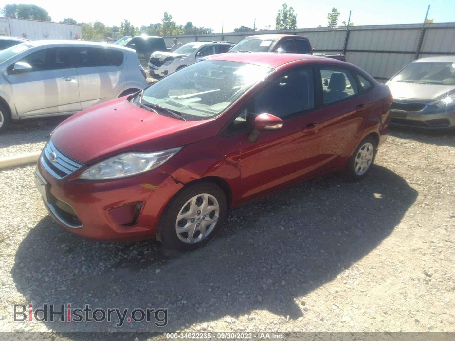 2013 FORD FIESTA - VIN: 3FADP4BJ7DM200568 - Фото 2