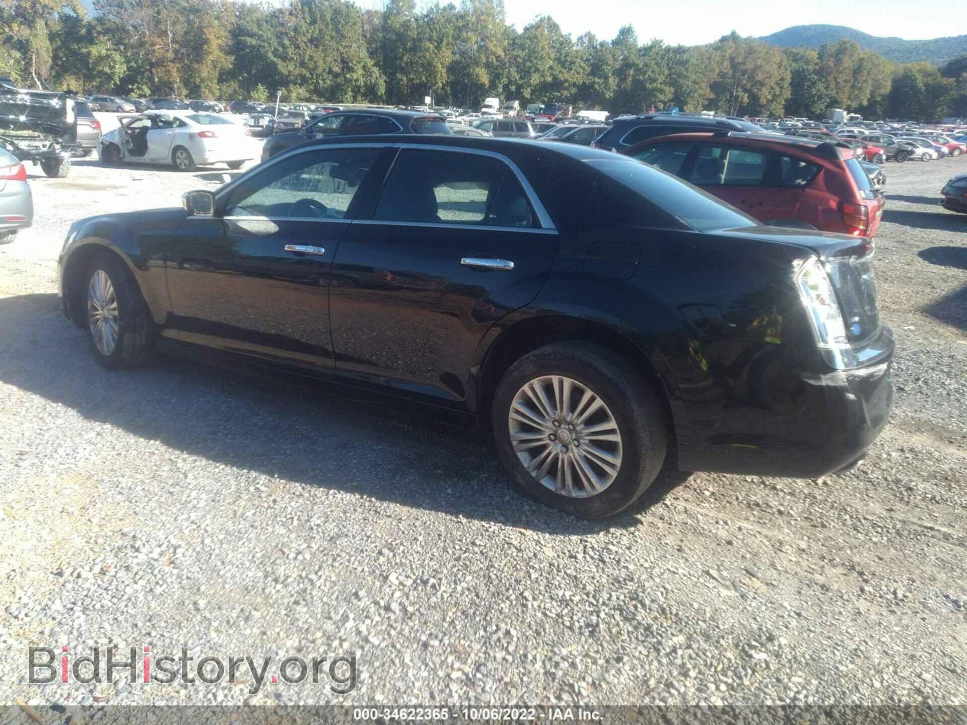 2013 CHRYSLER 300 - VIN: 2C3CCAKT3DH632577 - Фото 3