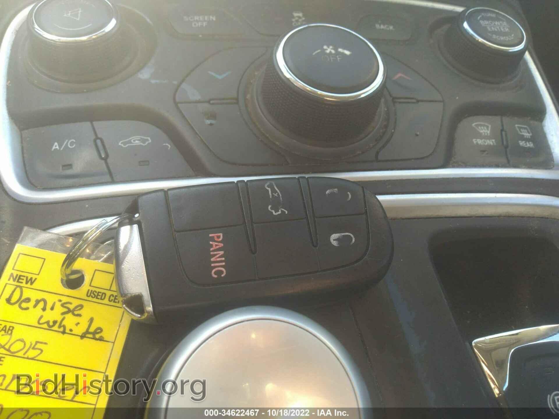 2015 CHRYSLER 200 - VIN: 1C3CCCABXFN665834 - Фото 11