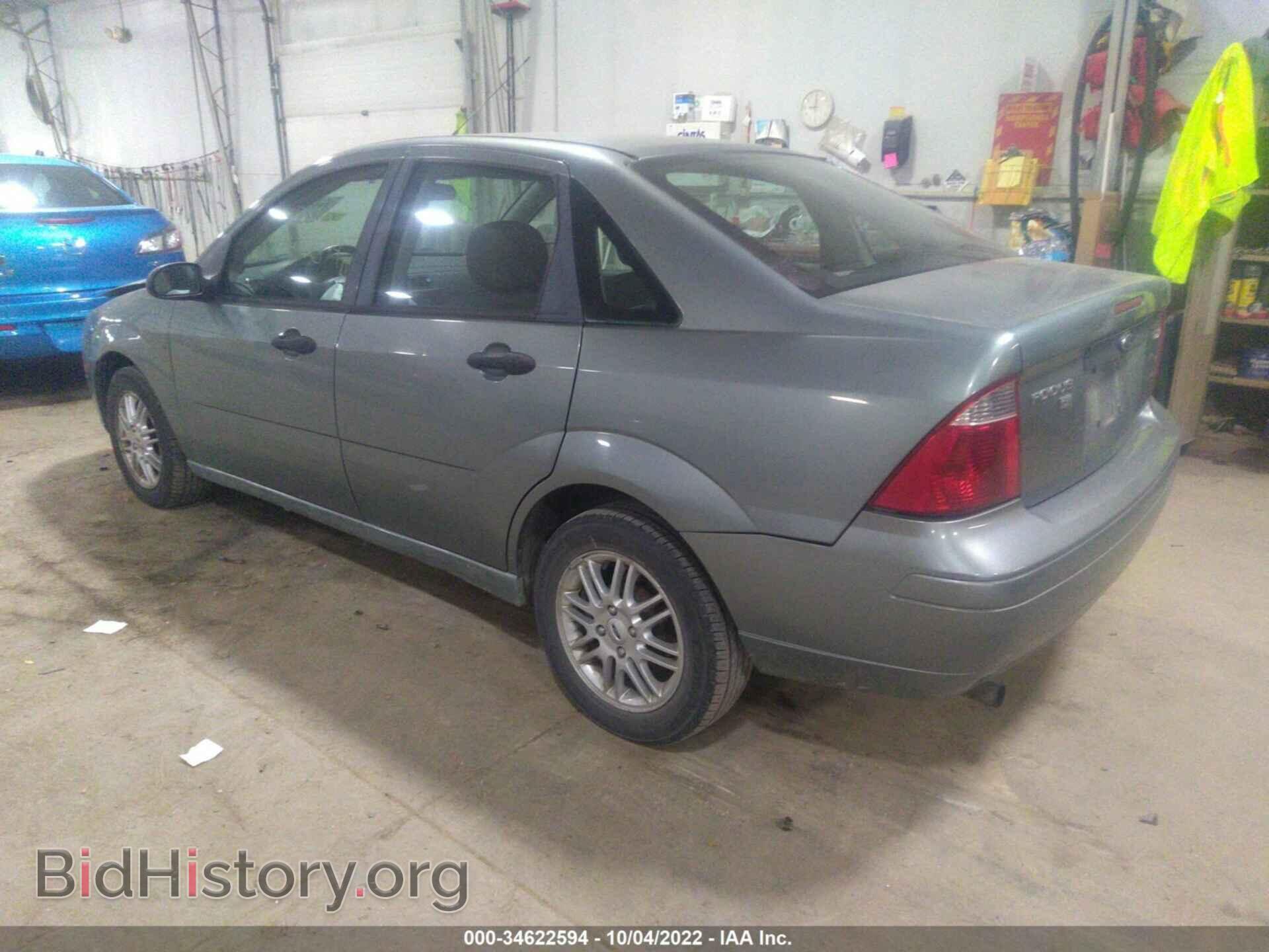 2006 FORD FOCUS - VIN: 1FAFP34N46W152890 - Photo 3
