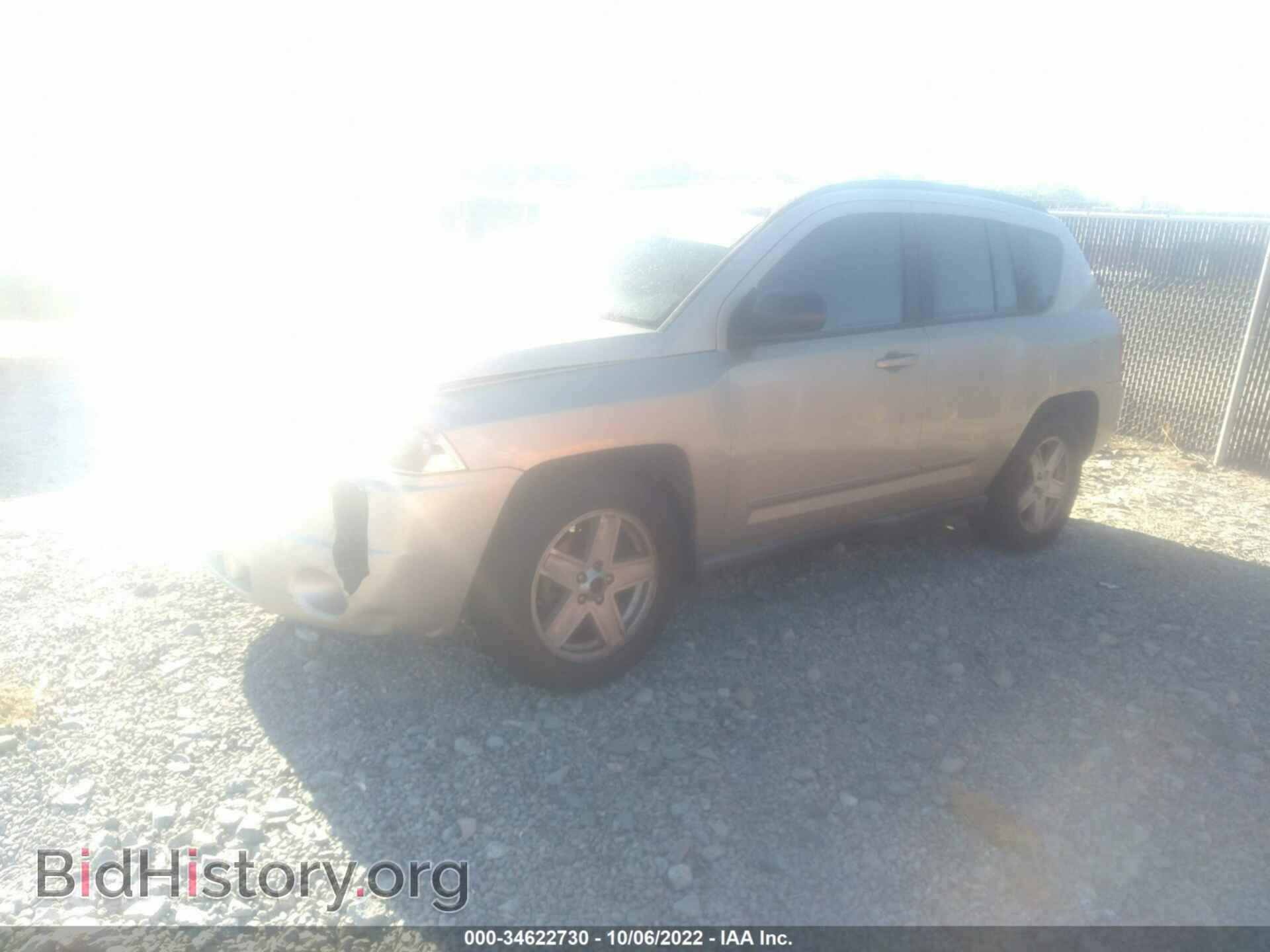 2010 JEEP COMPASS - VIN: 1J4NT4FB5AD570416 - Фото 2