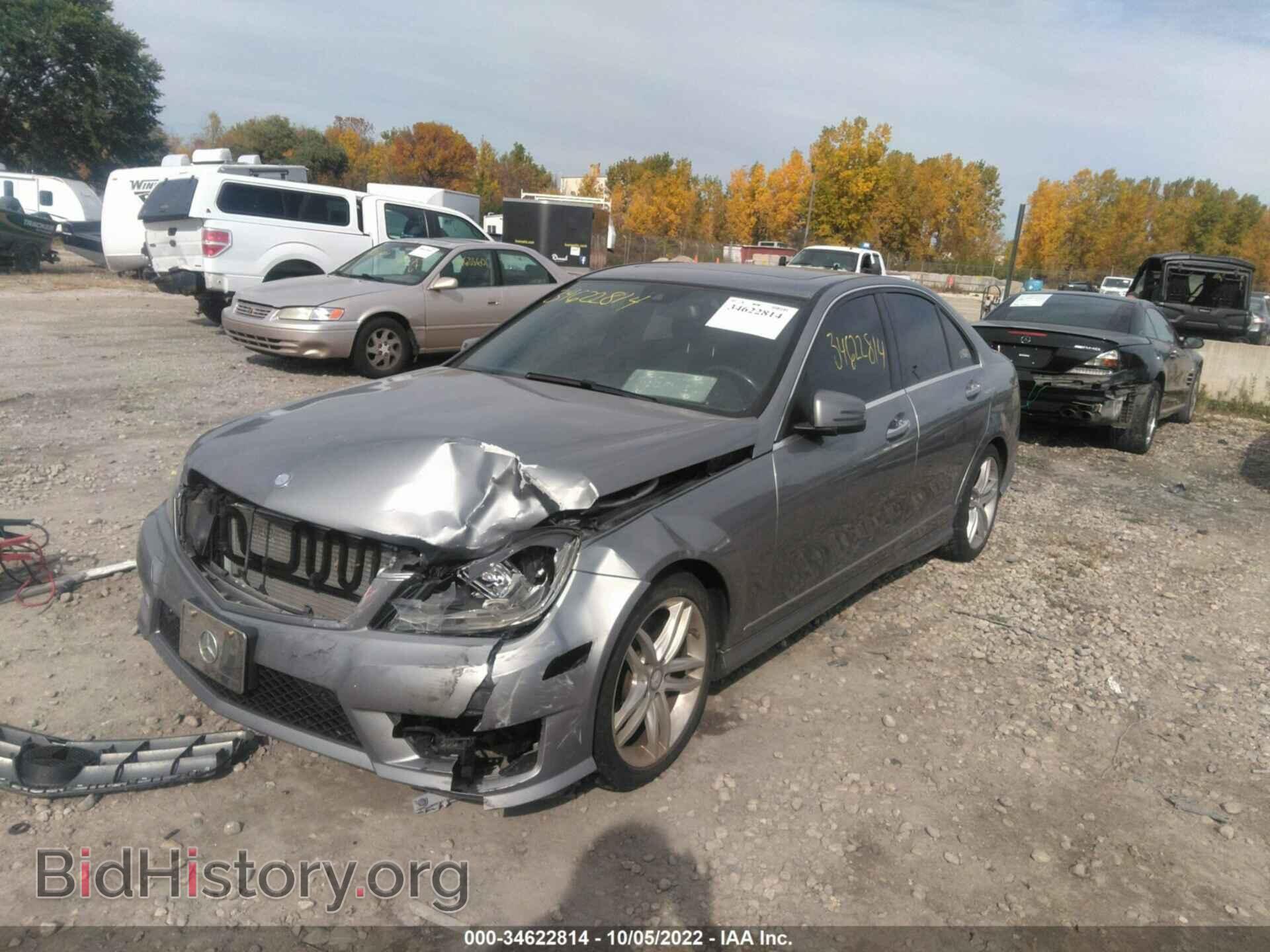 2014 MERCEDES-BENZ C-CLASS - VIN: WDDGF8AB7EA913020 - Фото 2