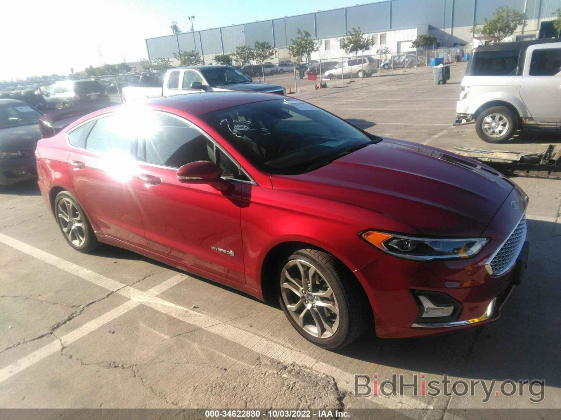 Photo 3FA6P0RU1KR239982 - FORD FUSION HYBRID 2019