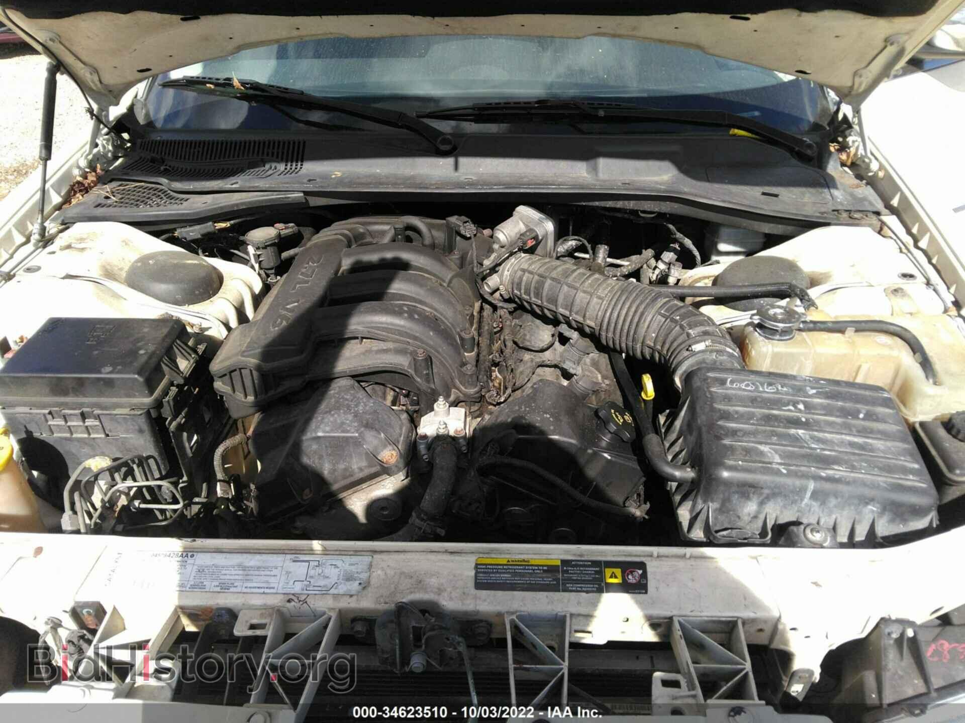 2010 CHRYSLER 300 - VIN: 2C3CA4CD7AH198609 - Фото 10