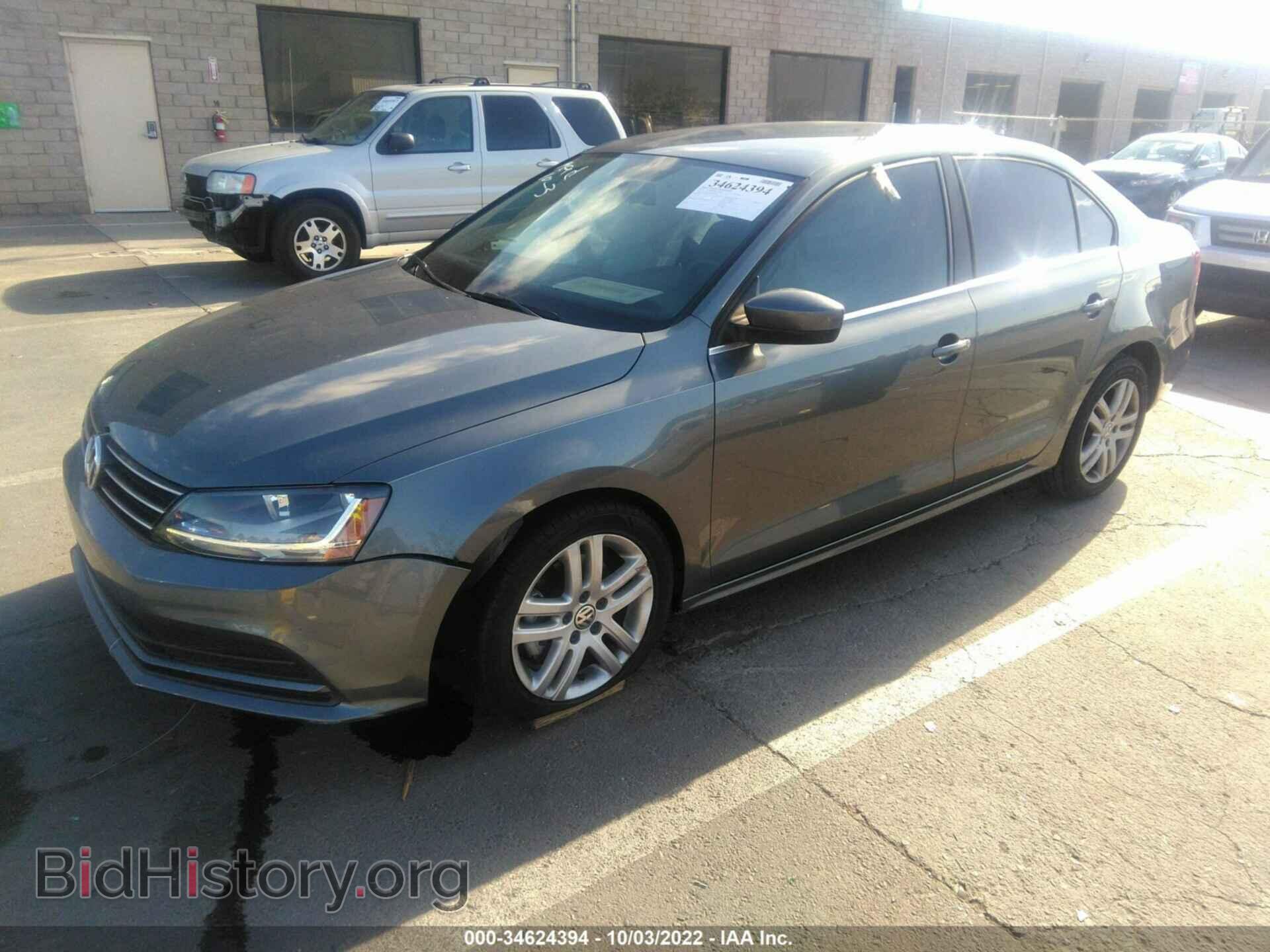 2017 VOLKSWAGEN JETTA - VIN: 3VW2B7AJ2HM360766 - Фото 2
