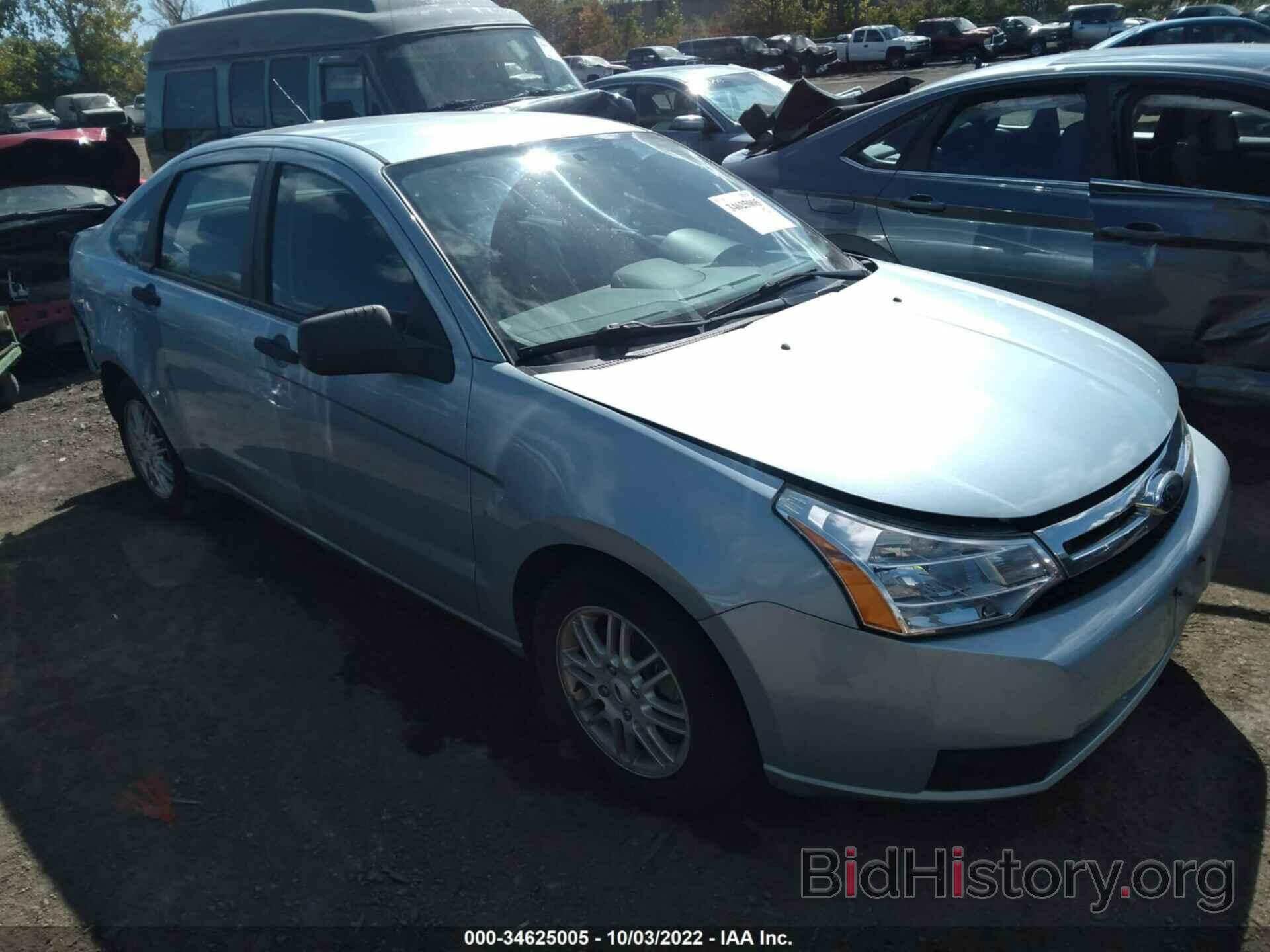 Photo 1FAHP35N69W184008 - FORD FOCUS 2009