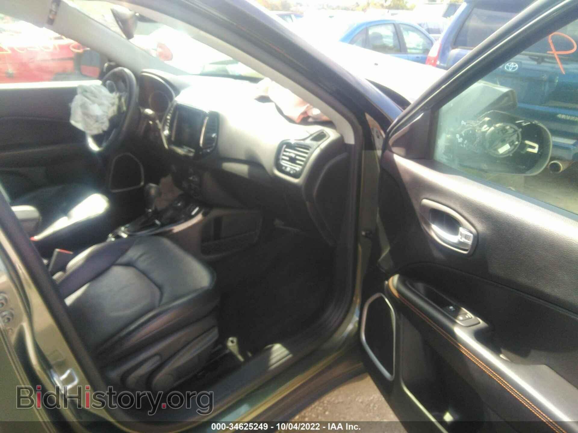2018 JEEP COMPASS - VIN: 3C4NJDCB9JT202184 - Фото 5