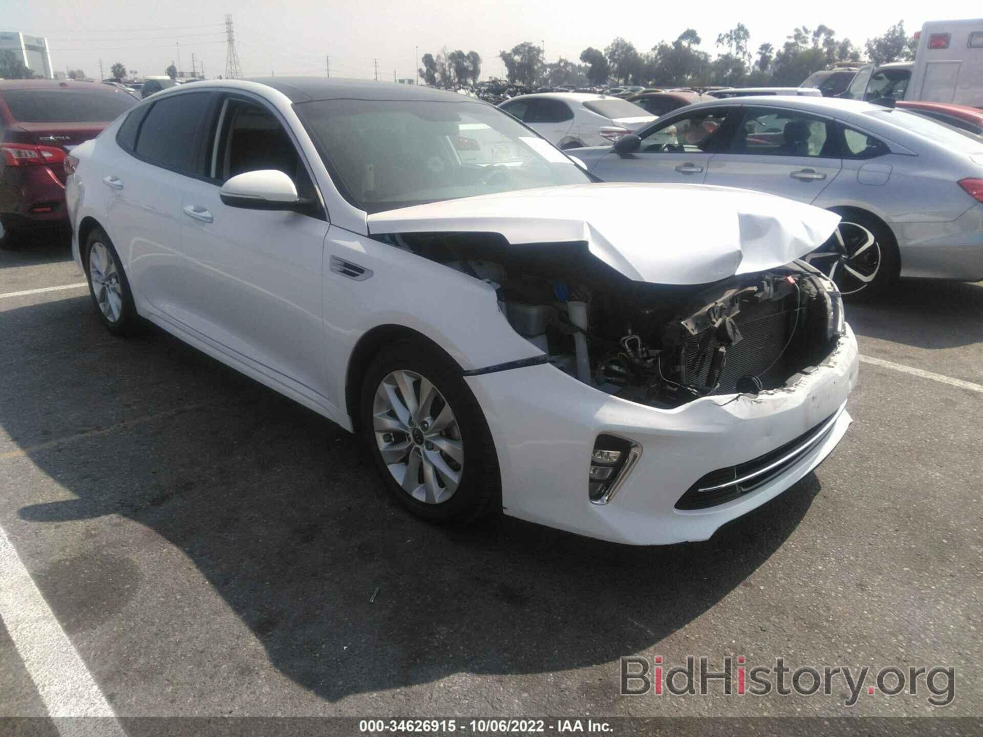 Photo 5XXGT4L35JG241877 - KIA OPTIMA 2018